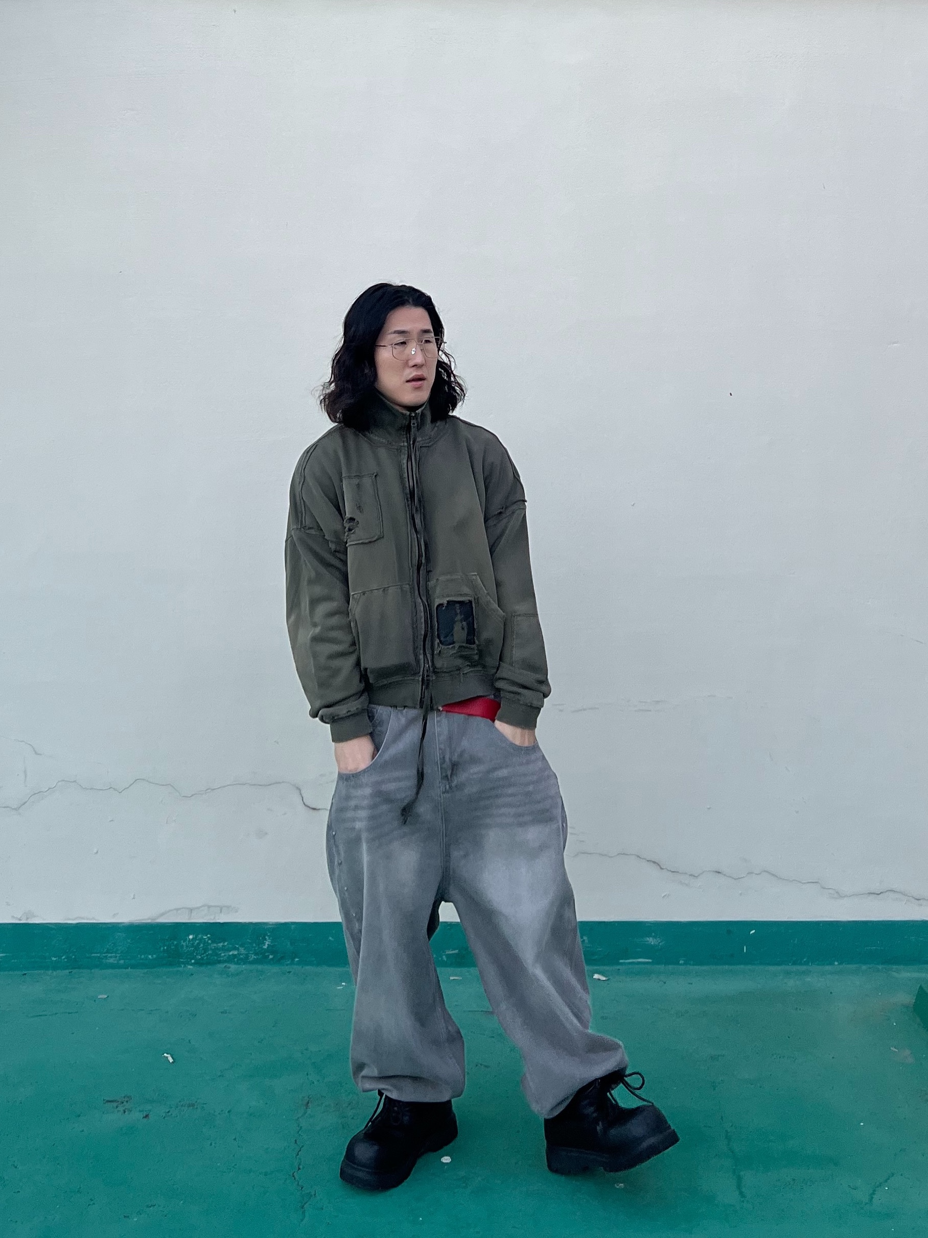 Undermycar Multi Patched Vintage Gaor Zip-Up Khaki - 25SS 착용 스타일 - 3