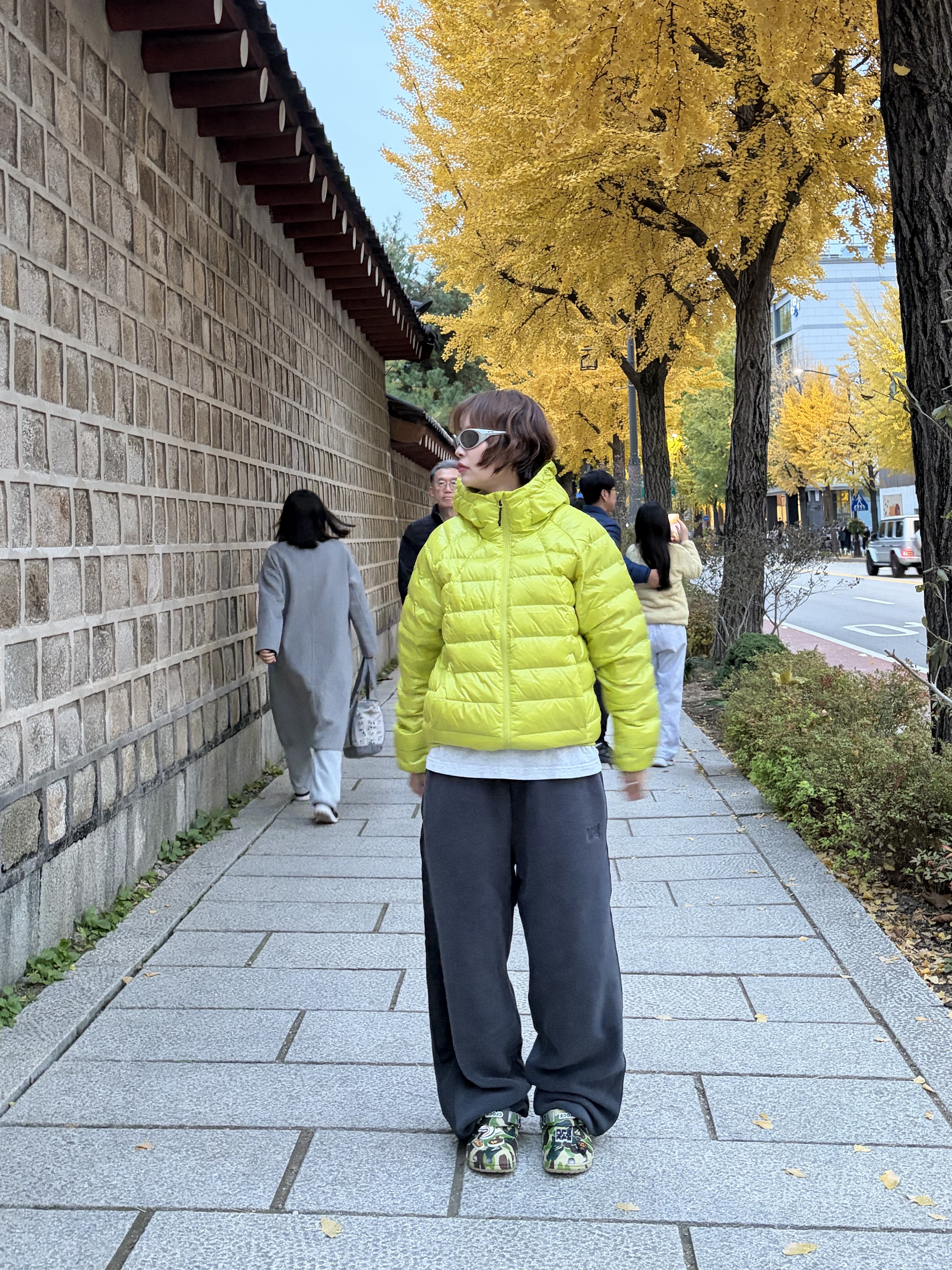 Musinsa Standard Iron Light Down Jacket Yellow Green, Oakley Eye Jacket Redux Silver Frame Prizm Black Polarized Lenses High Bridge Fit 착용 스타일 - 5