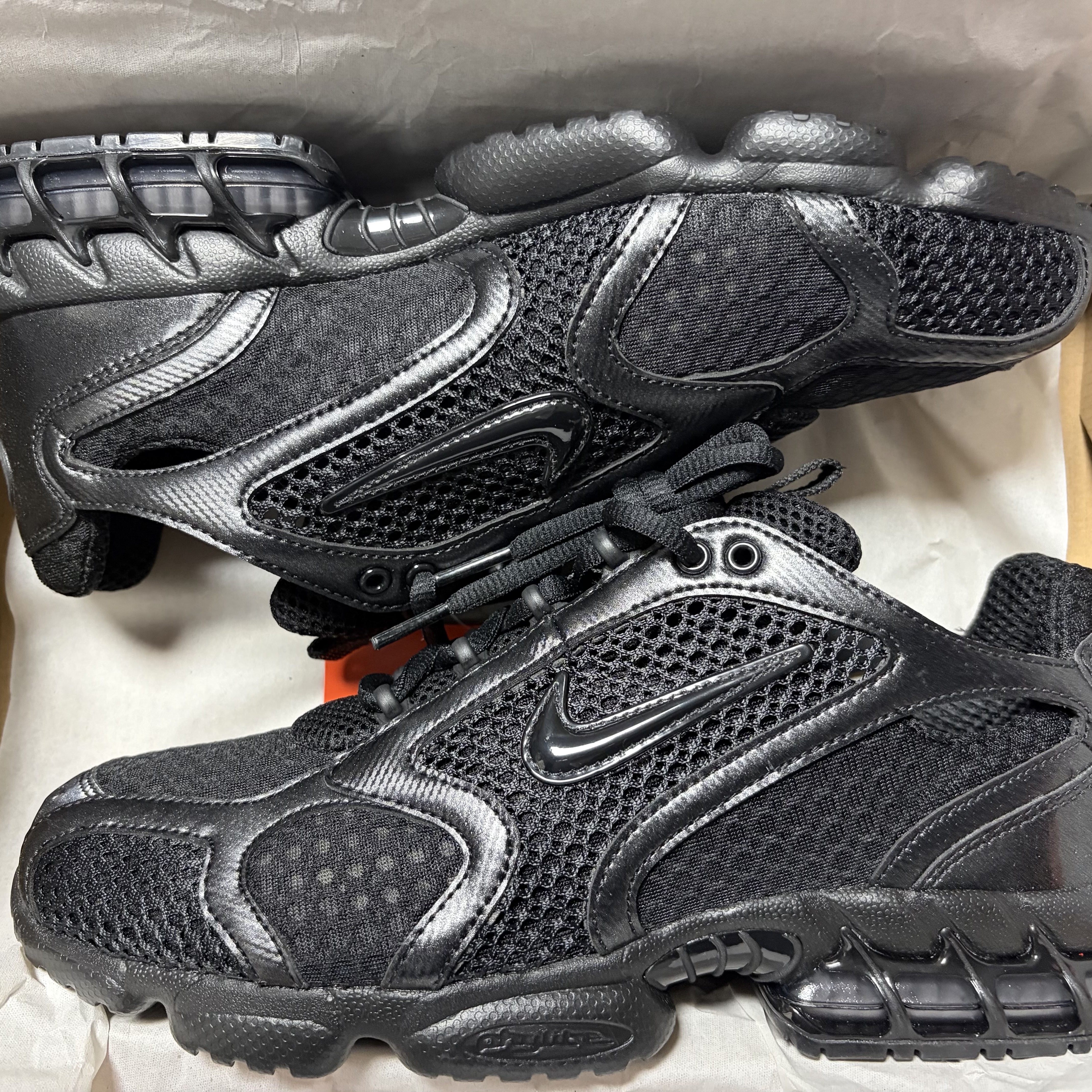 Nike Air Zoom Spiridon Cage 2 Black Anthracite 착용 스타일 - 2