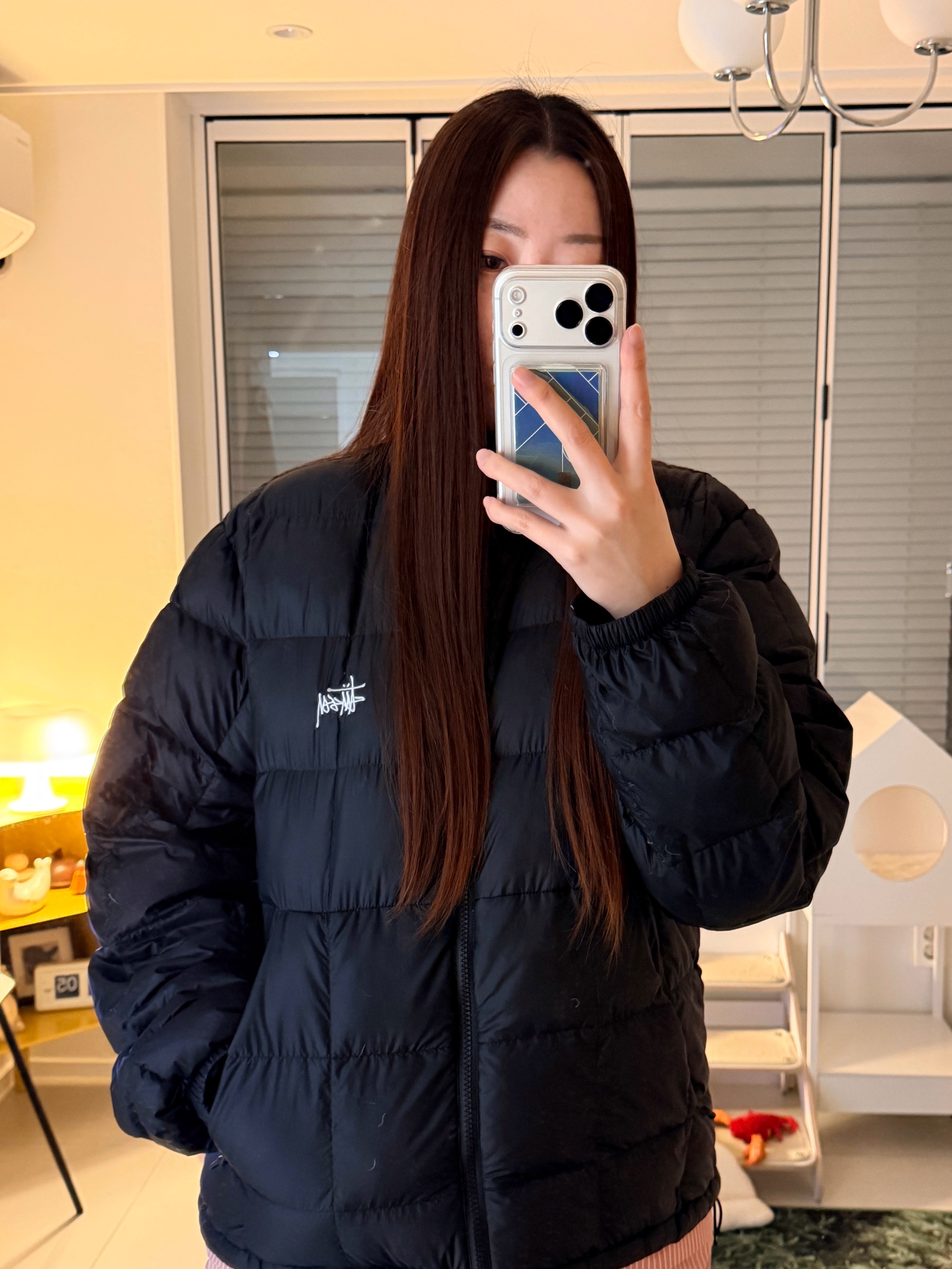 Stussy Midweight Puffer Black 착용 스타일