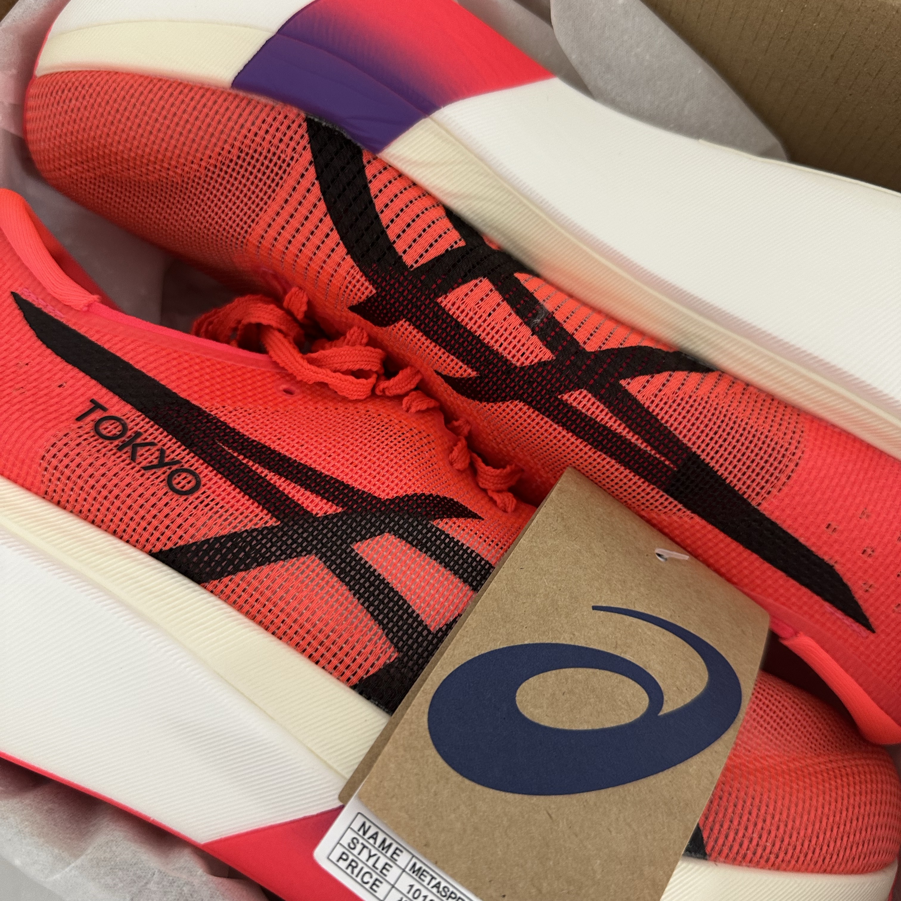 Asics Metaspeed Sky Tokyo Flash Red Black 착용 스타일