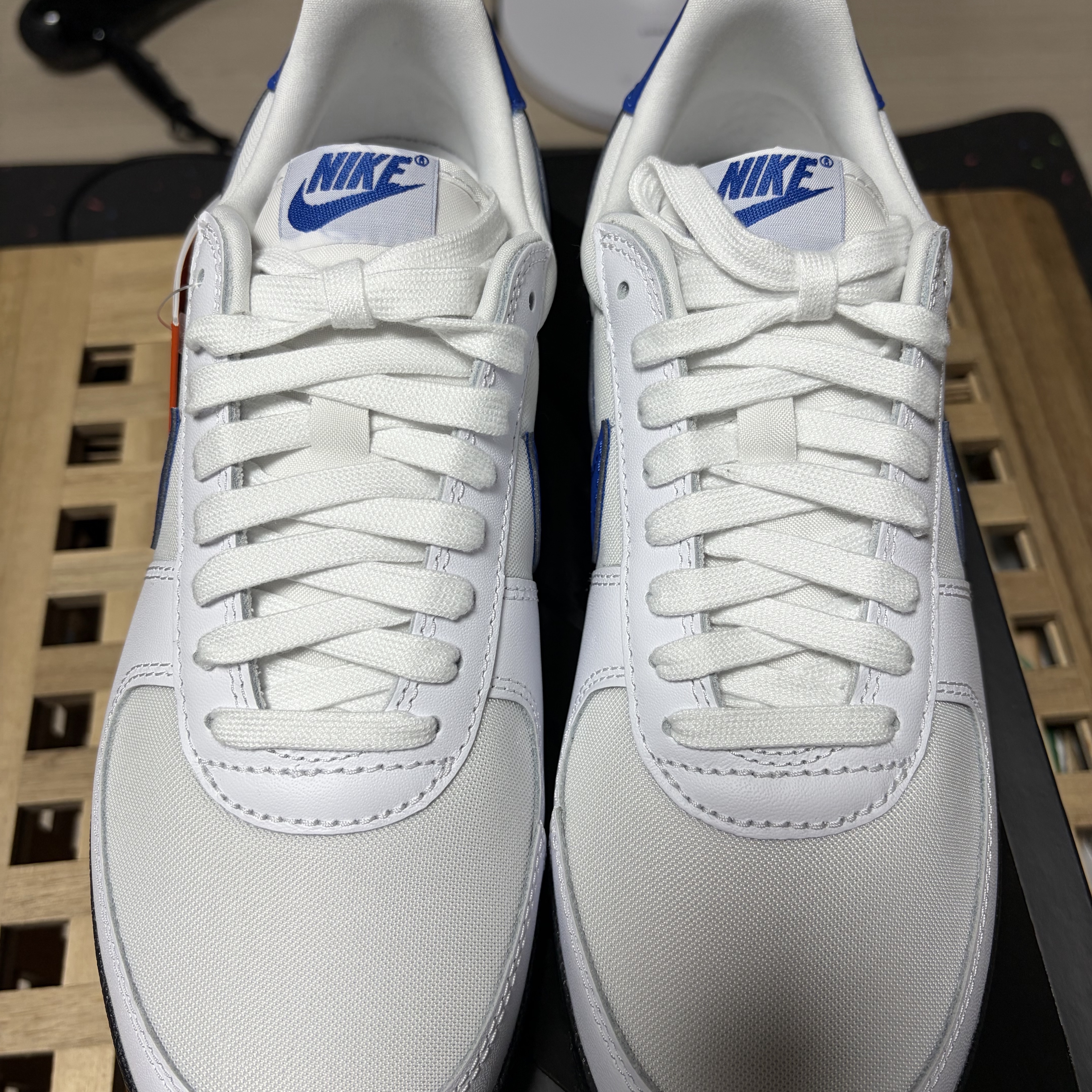 Nike Field General 82 SP White Varsity Royal 착용 스타일 - 4