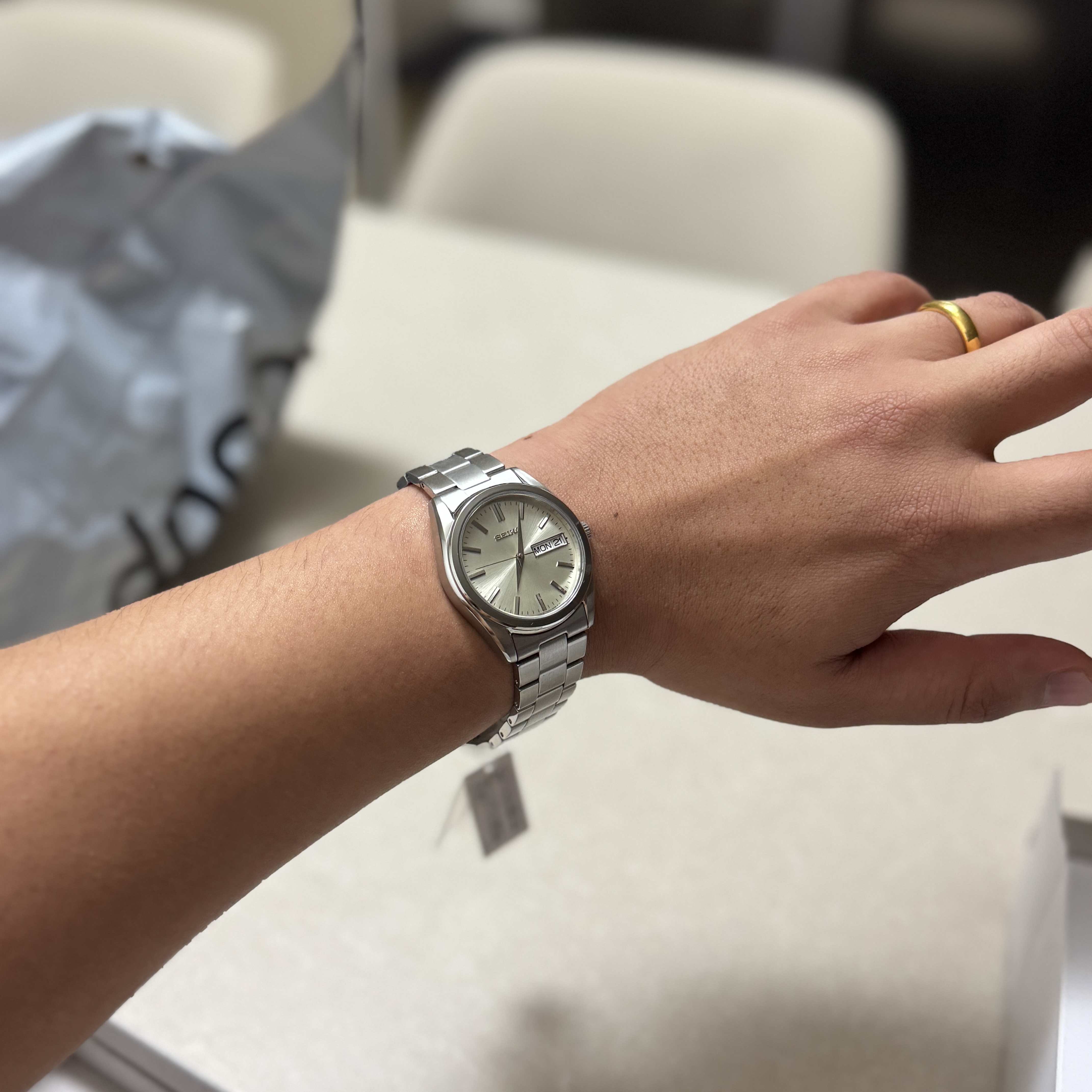 Seiko SBTH007 Silver 착용 스타일 - 2