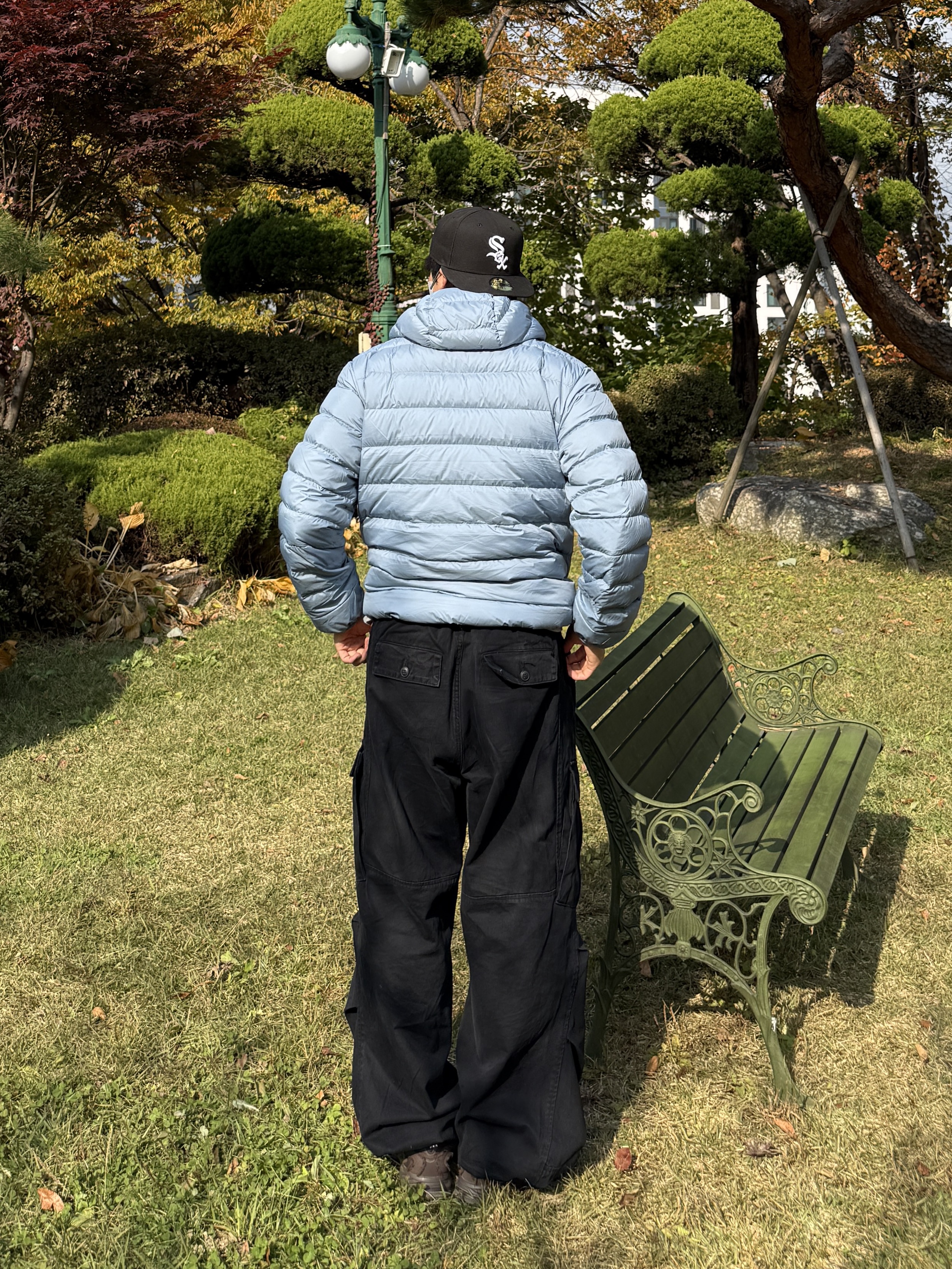 Musinsa Standard City Leisure Hooded Light Down Jacket Cloudy Blue, Musinsa Standard City Leisure Hooded Light Down Jacket Moon Blue 착용 스타일 - 4