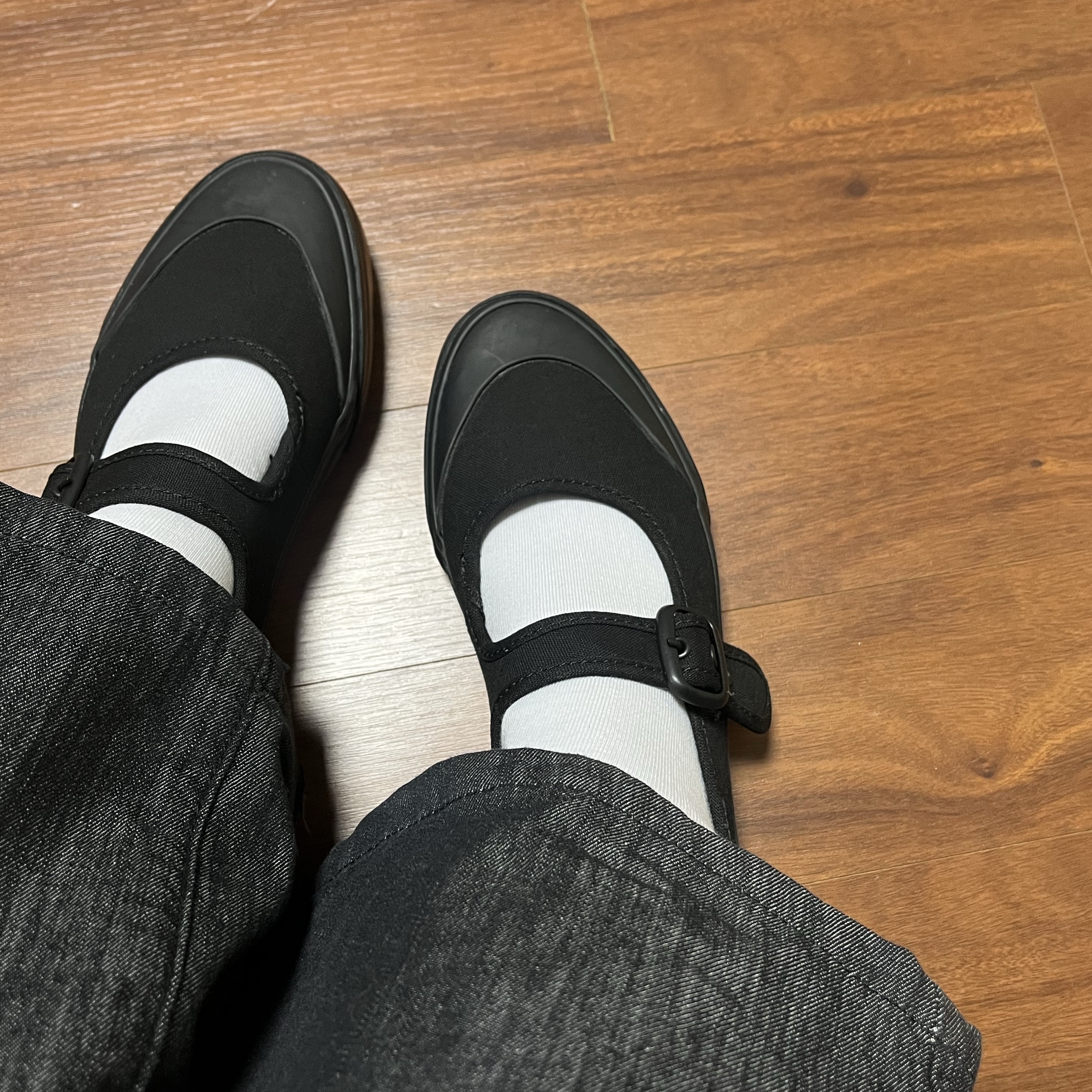 Vans Mary Jane Black 착용 스타일