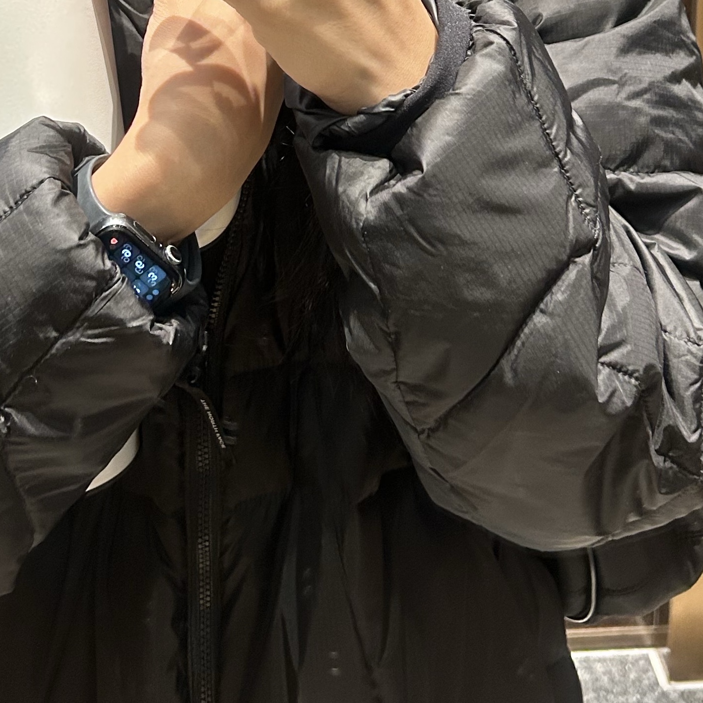 The North Face Wave LT On Jacket Black -25FW 착용 스타일