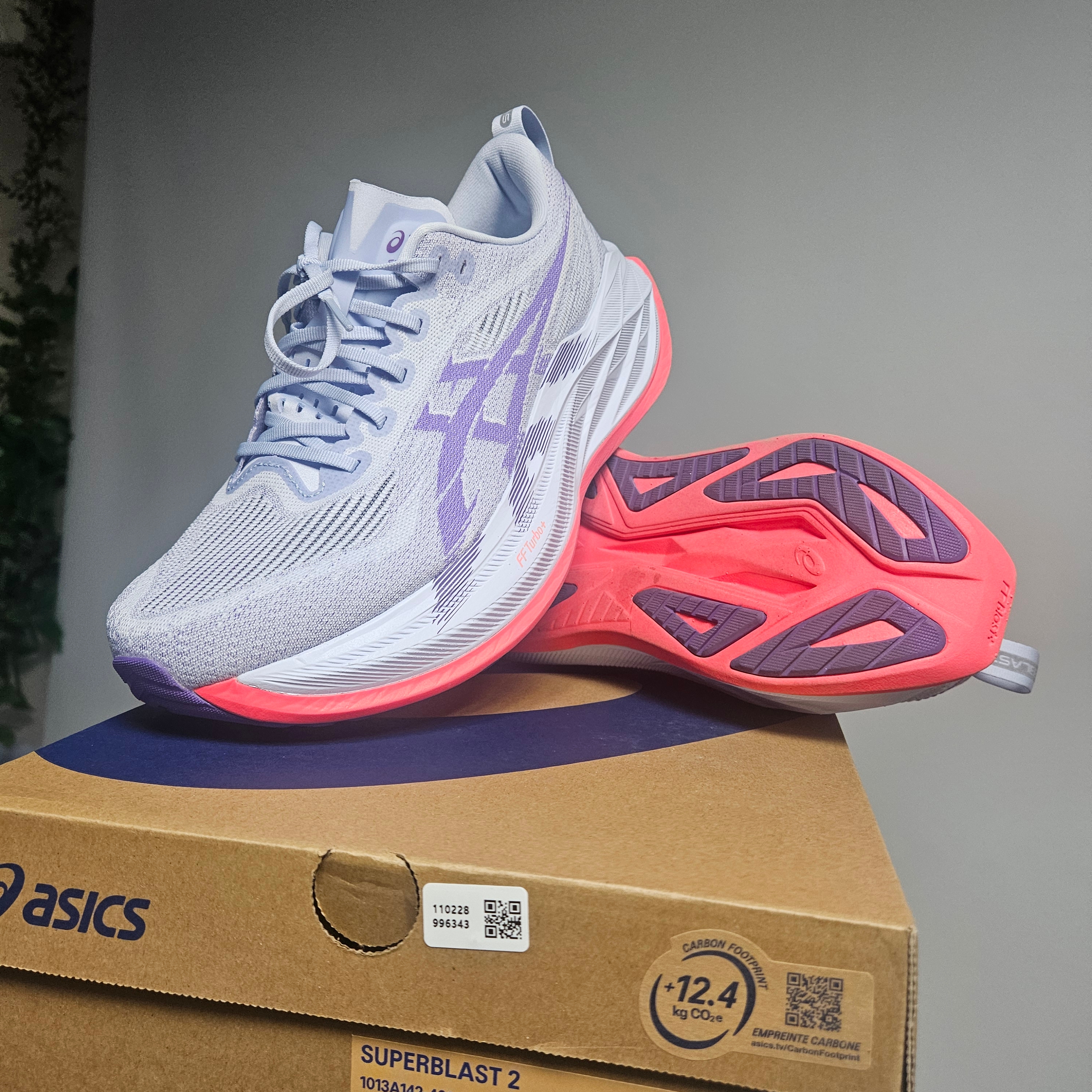 Asics Superblast 2 Blue Fade Edo Purple 착용 스타일