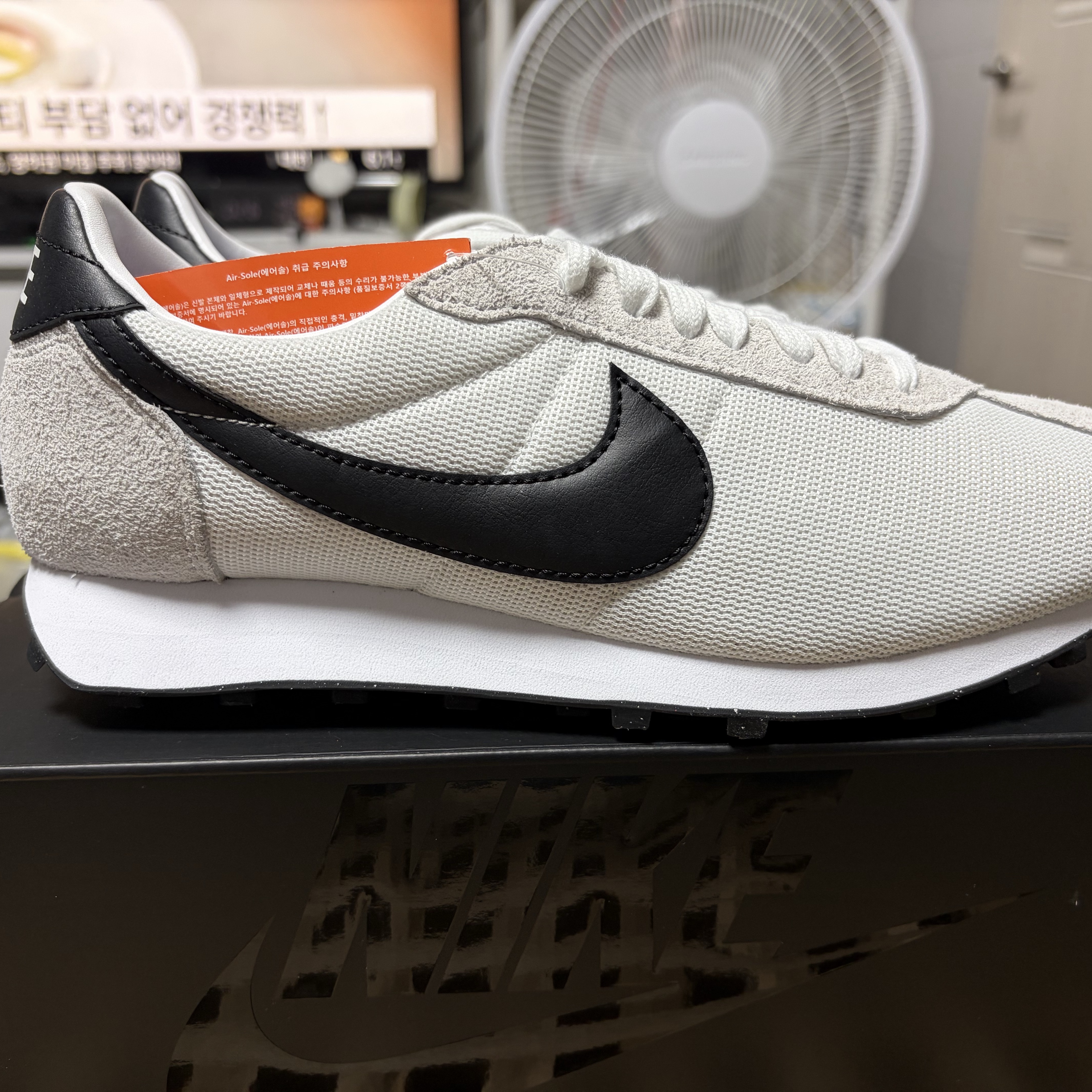 Nike LD-1000 Summit White White 착용 스타일 - 3