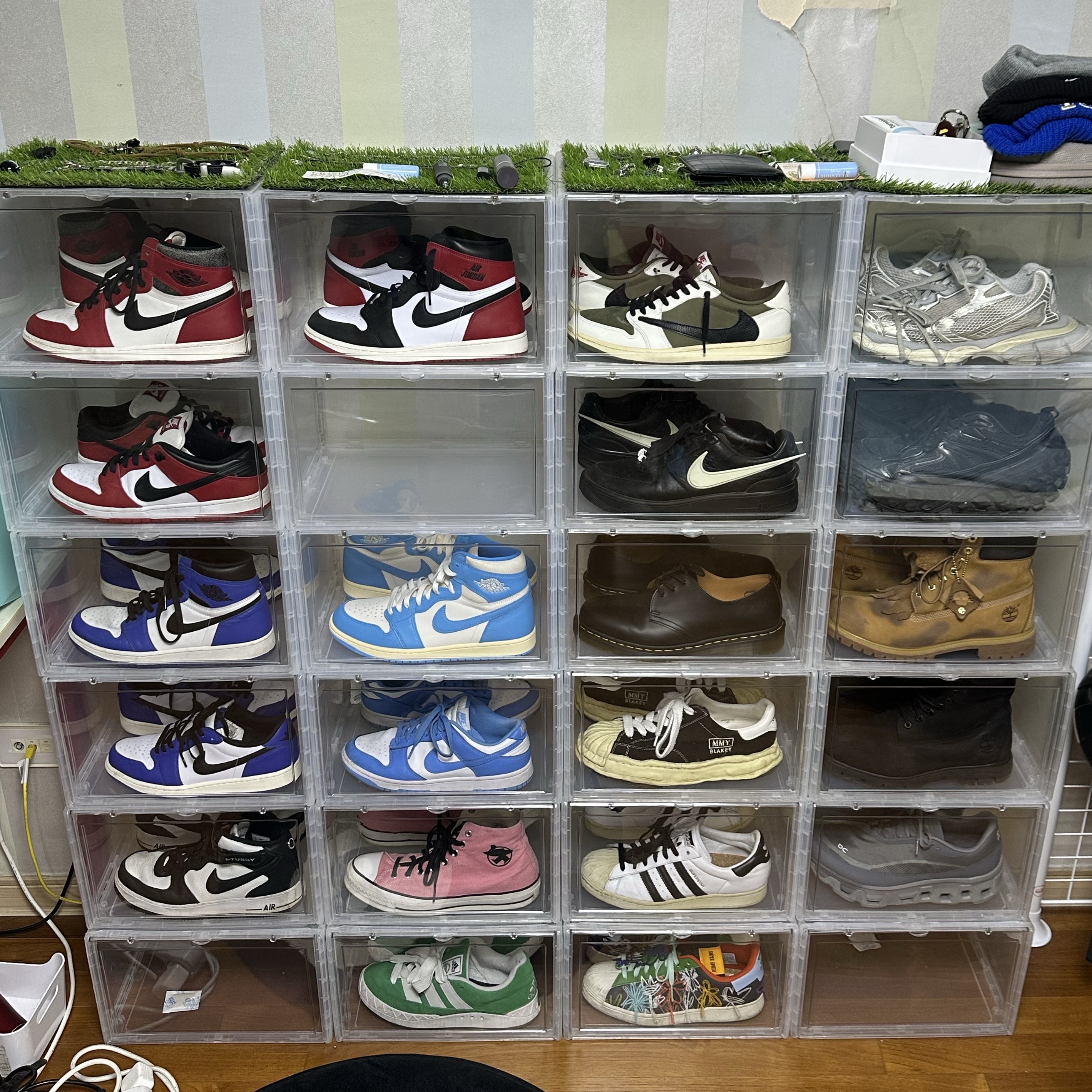 Jordan 1 Retro High OG Chicago 2022, Jordan 1 Retro High OG Black Toe 착용 스타일