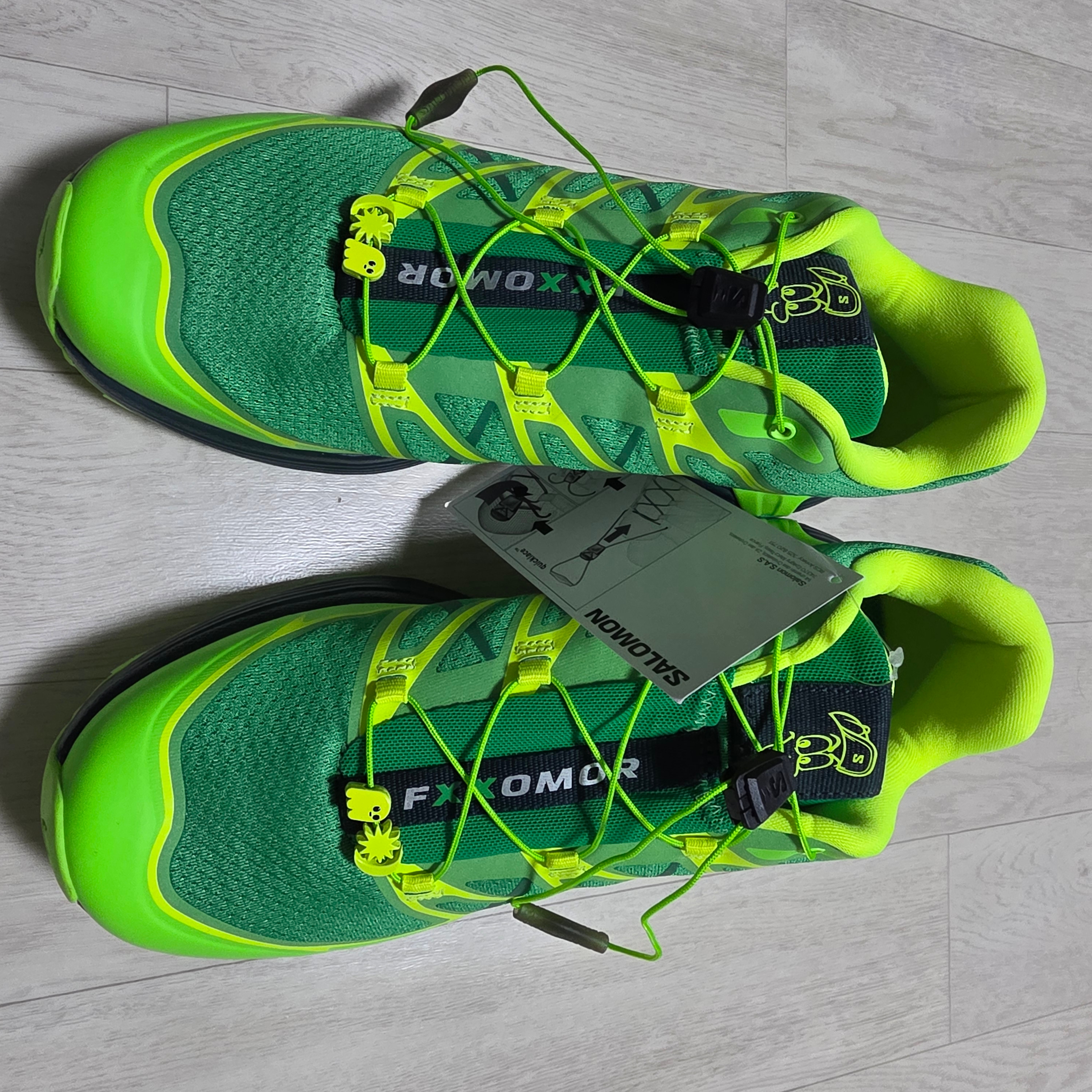 Salomon x Feid XT-Pathway 2 Bright Green Green Gecko 착용 스타일 - 2