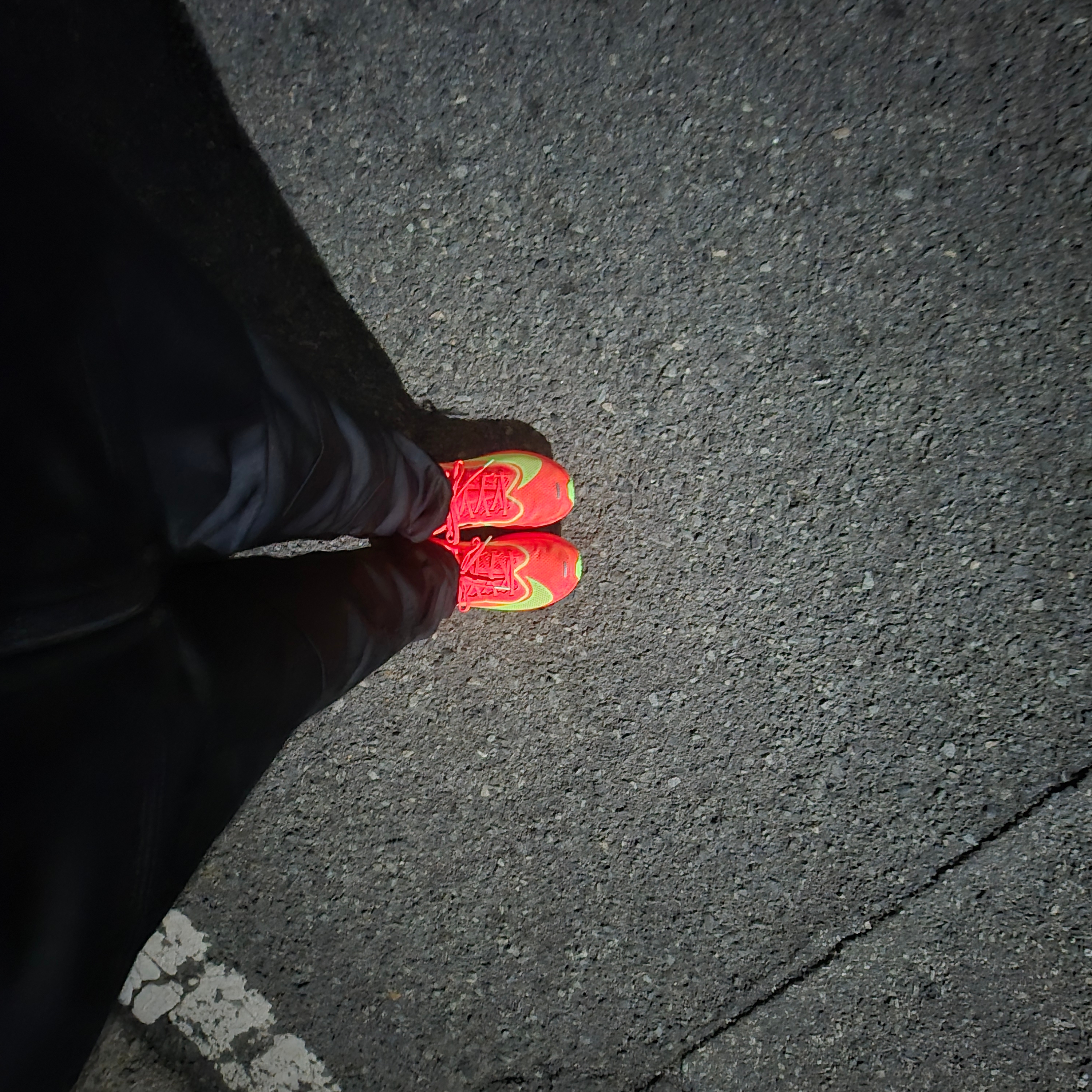 Nike Zoom Fly 6 Bright Crimson Lime Blast 착용 스타일