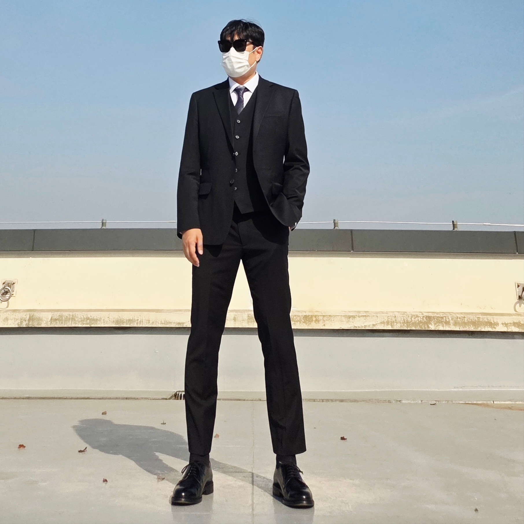 Berwick 5341 Rois Calf 184 Last Leather Sole Black, Gentle Monster Sal 01 Black 착용 스타일 - 2