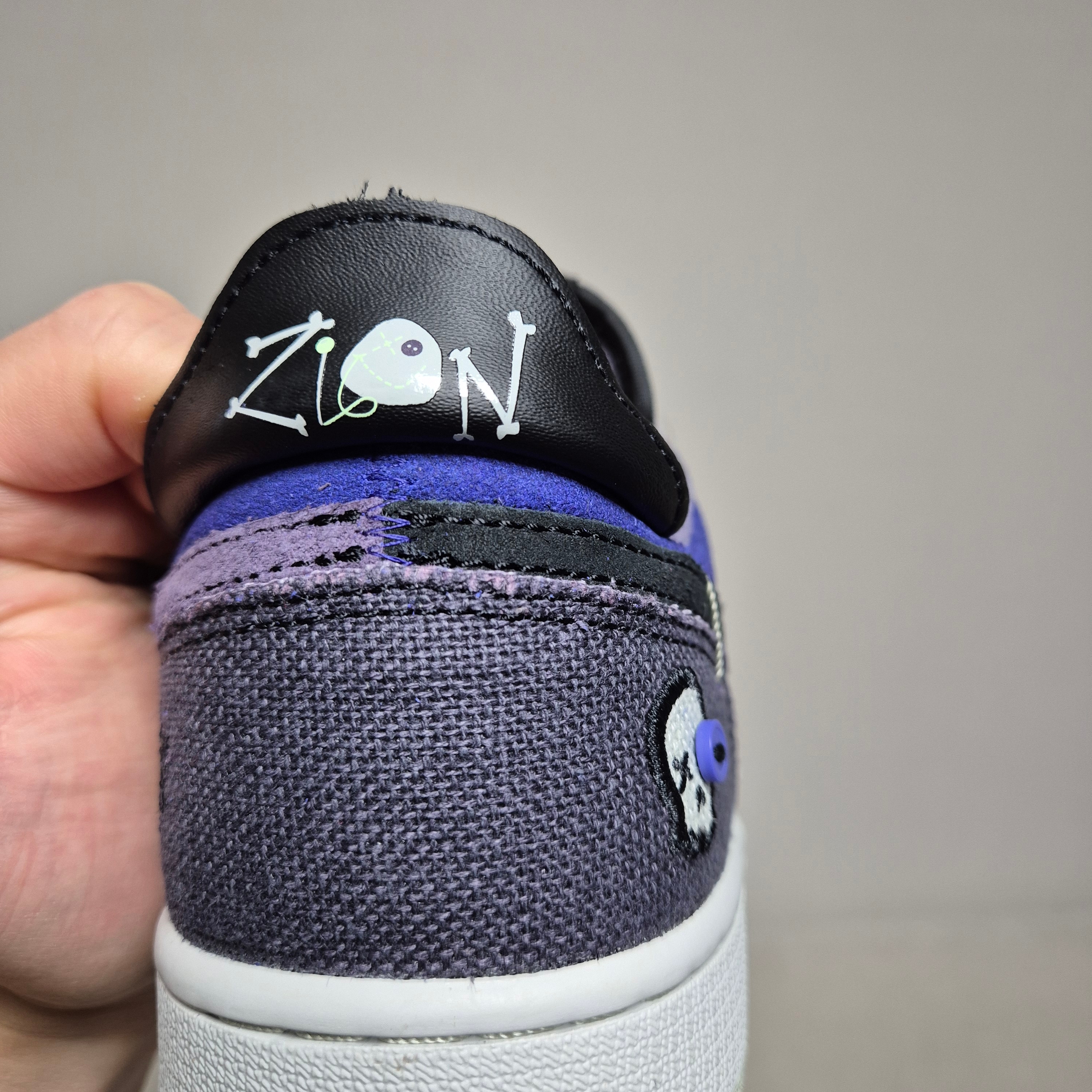 Jordan 1 x Zion Williamson Retro Low OG Regency Purple and Dark Raisin 착용 스타일 - 2