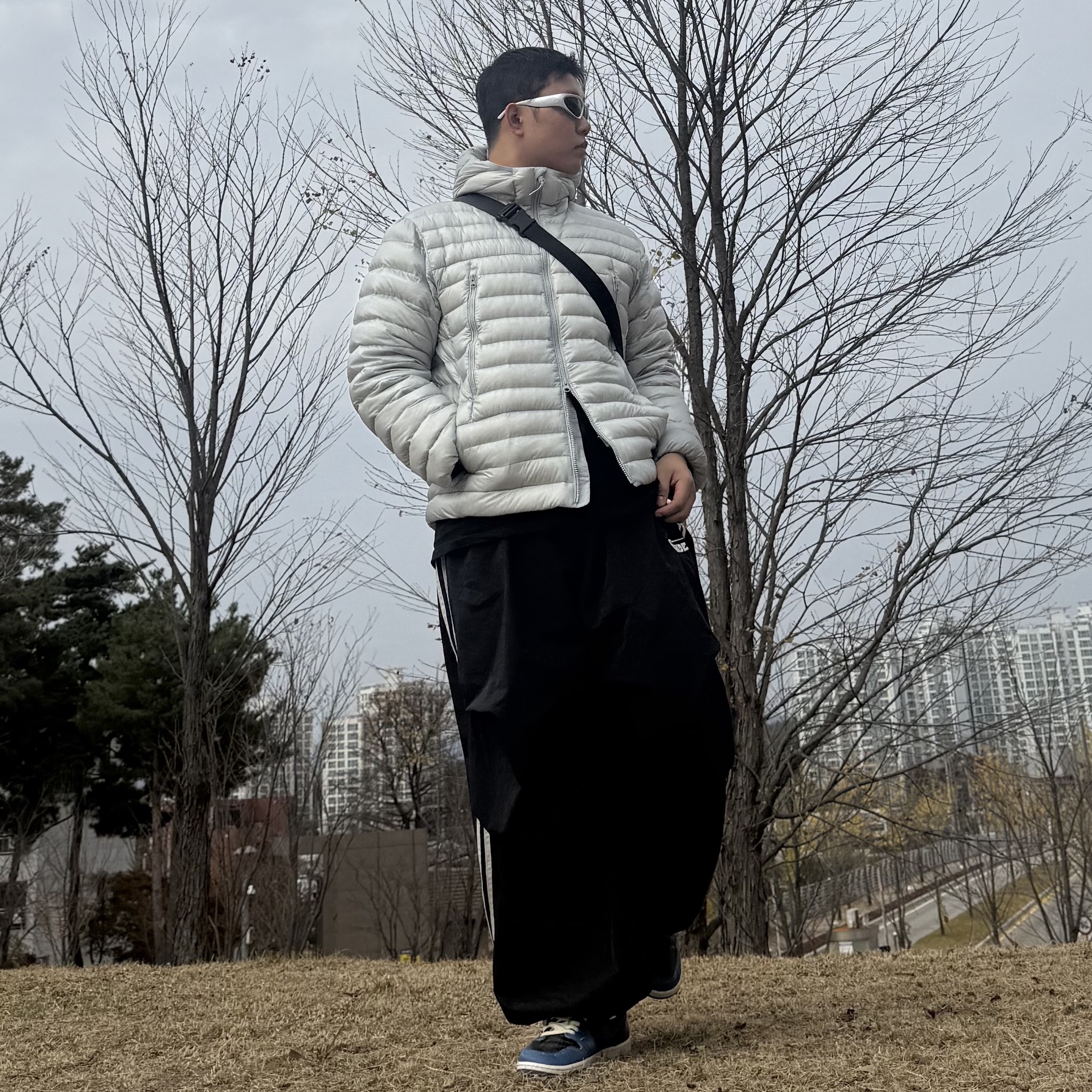 Musinsa Standard City Leisure Sheer Ripstop Hooded Light Down Jacket Cloudy Blue, Jordan 1 Retro Royal 2017 착용 스타일 - 2