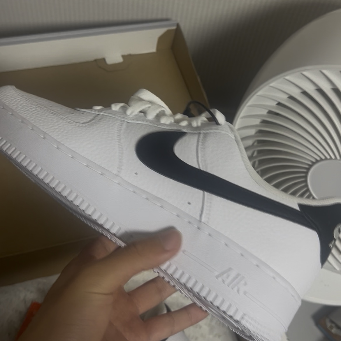 Nike Air Force 1 '07 White Black 착용 스타일