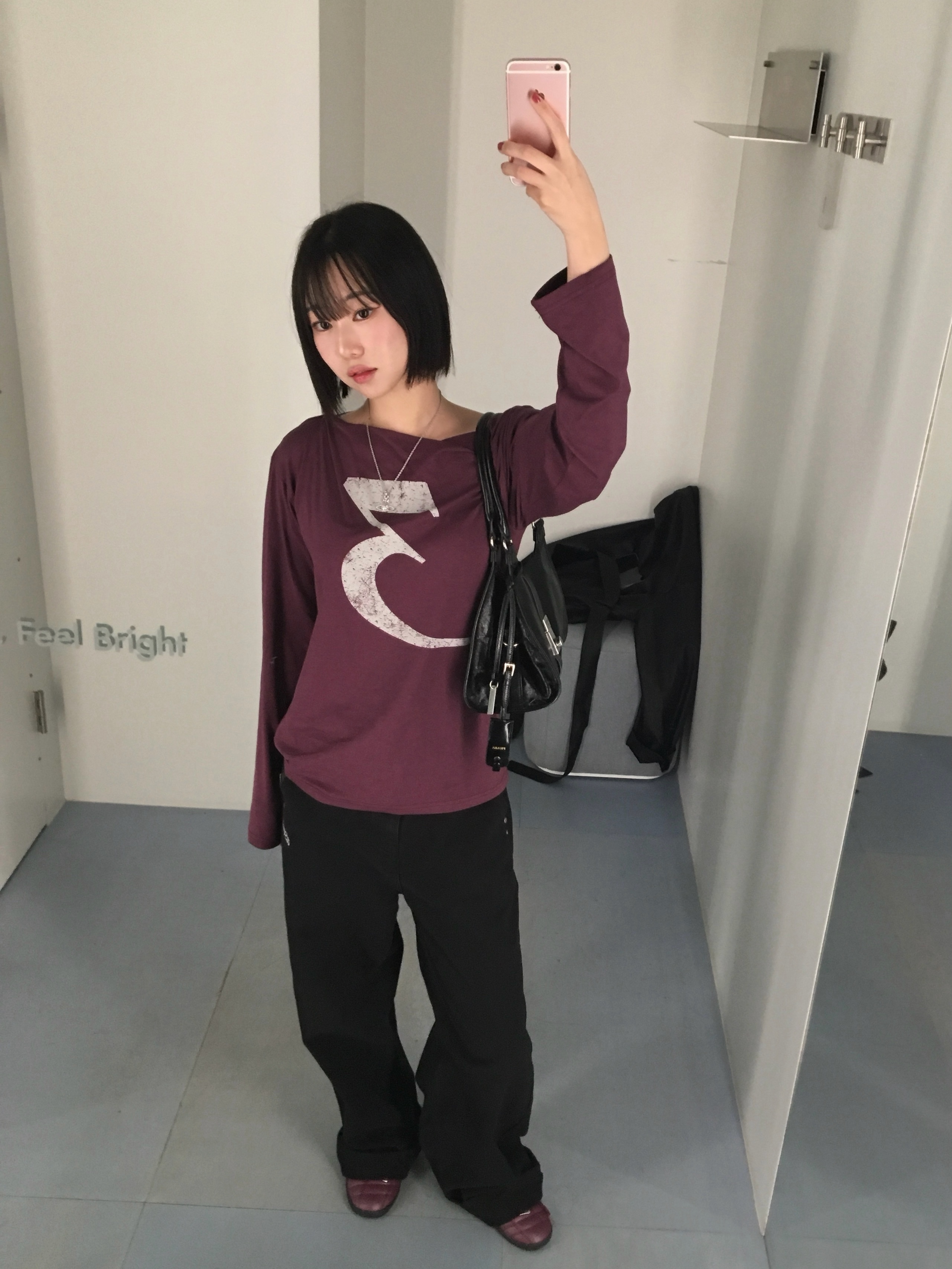Nike Total 90 III SP Bordeaux and Metallic Silver, Vivienne Westwood Mini Bas Relief Pendant Silver 착용 스타일 - 1