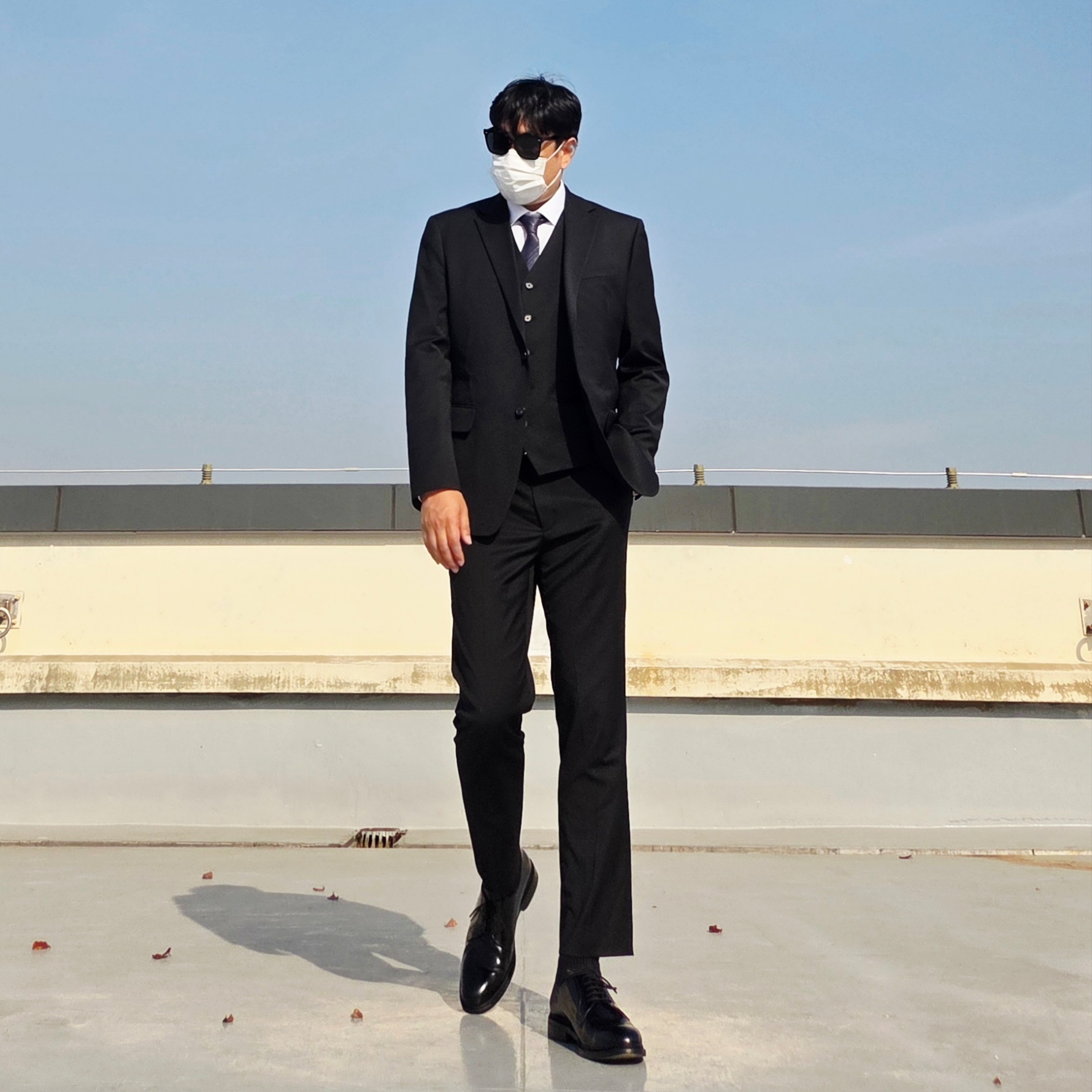 Berwick 5341 Rois Calf 184 Last Leather Sole Black, Gentle Monster Sal 01 Black 착용 스타일 - 1