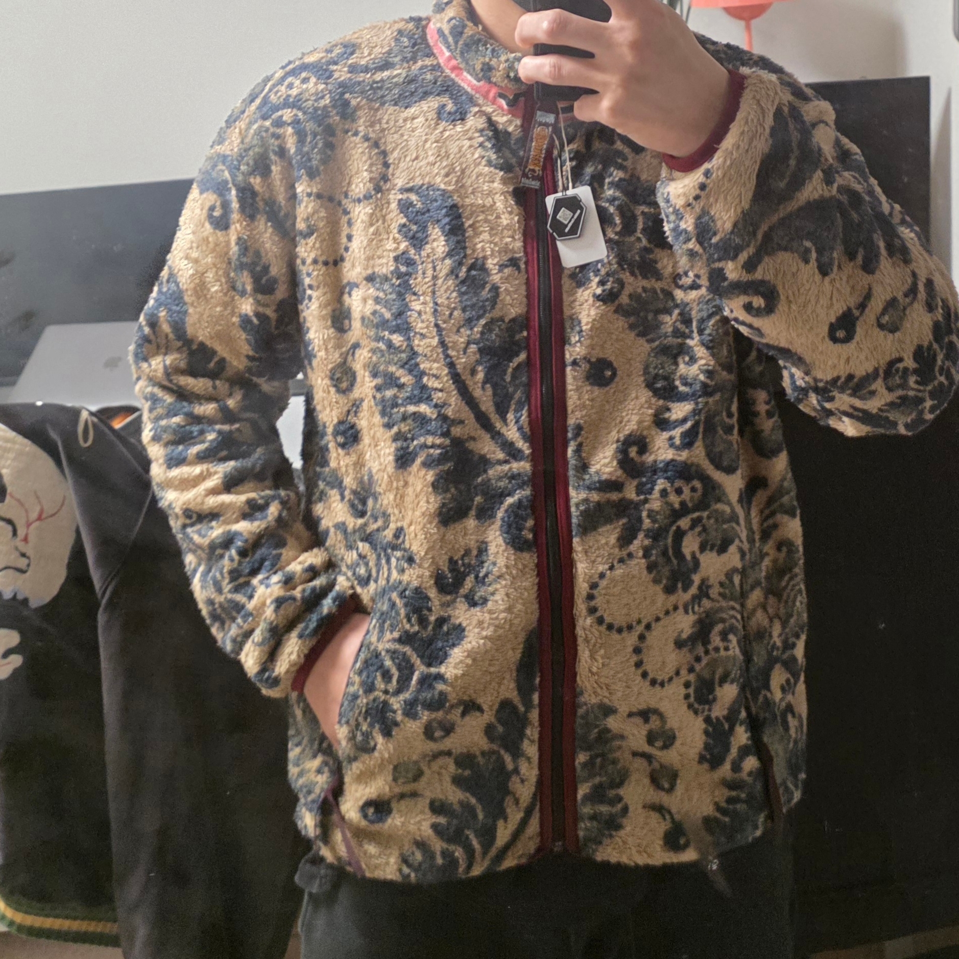 Kapital Damask Pattern Maria Fleece Zip Blouson Beige 착용 스타일 - 1