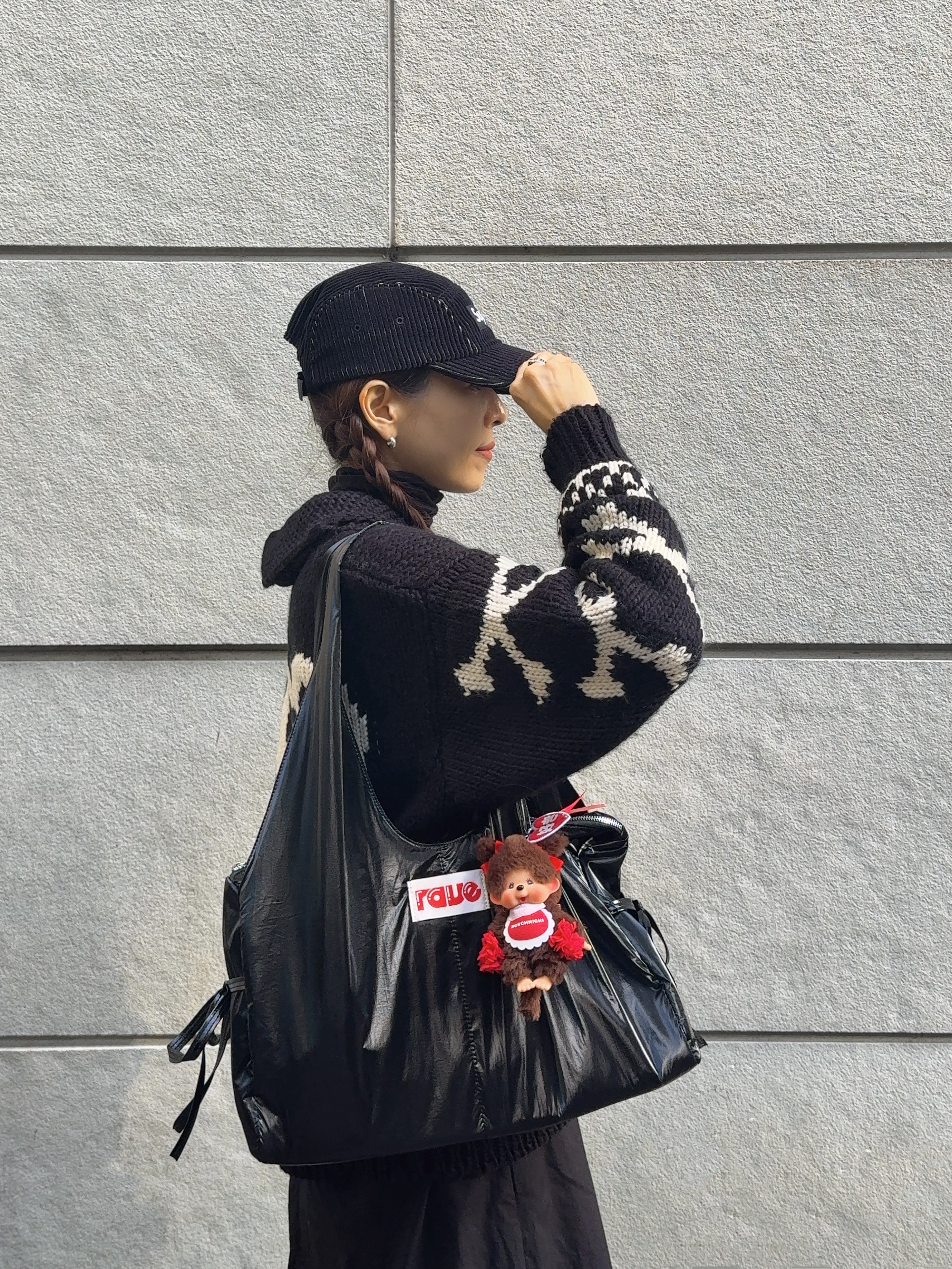 Supreme 2-Tone Corduroy Camp Cap Black - 23SS, Dr. Martens 1461 Nappa Black 착용 스타일 - 4