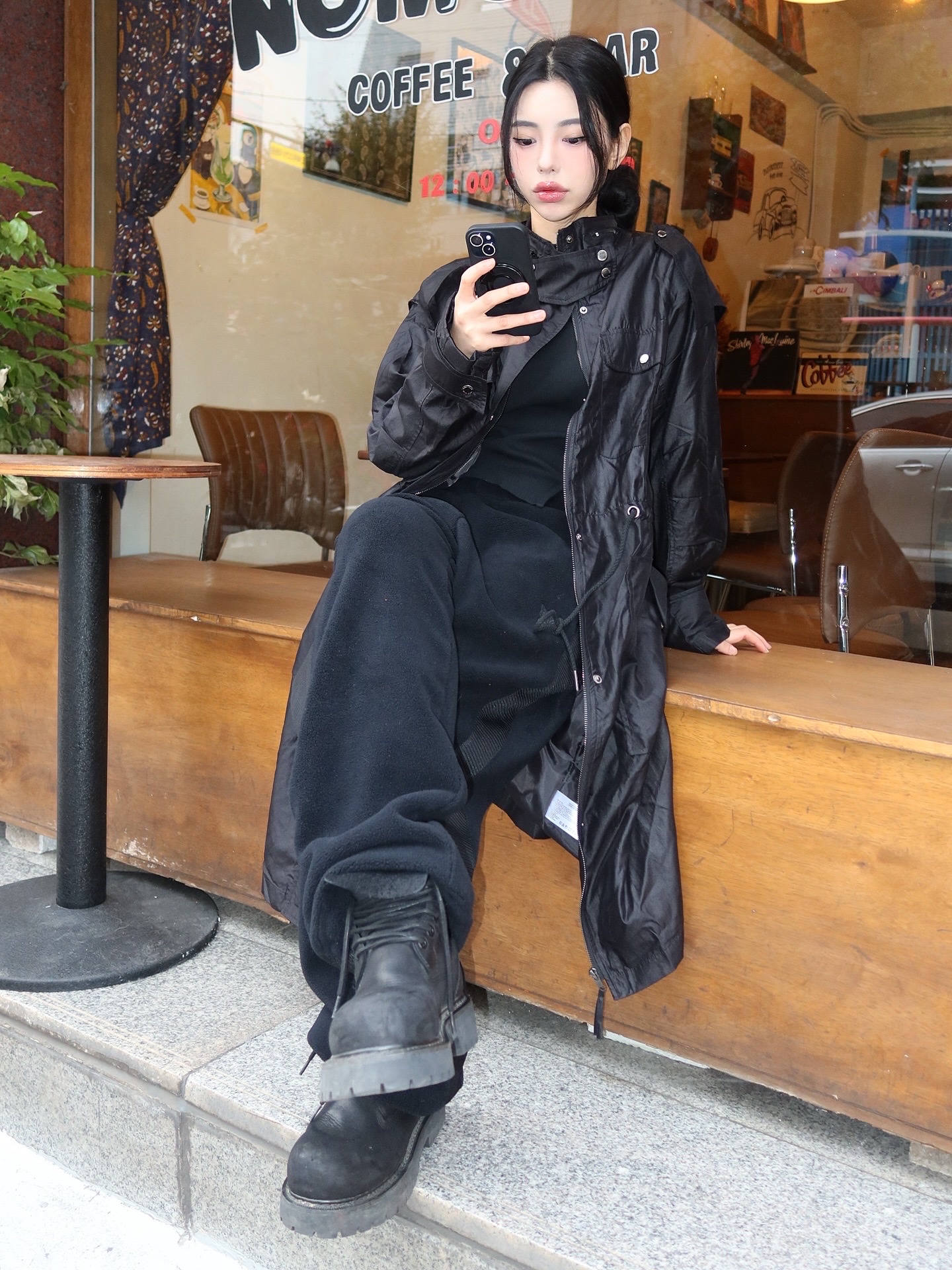 Uniqlo x Needles Fleece Wide Pants Black - KR, LOSTGARDEN Route Black 착용 스타일