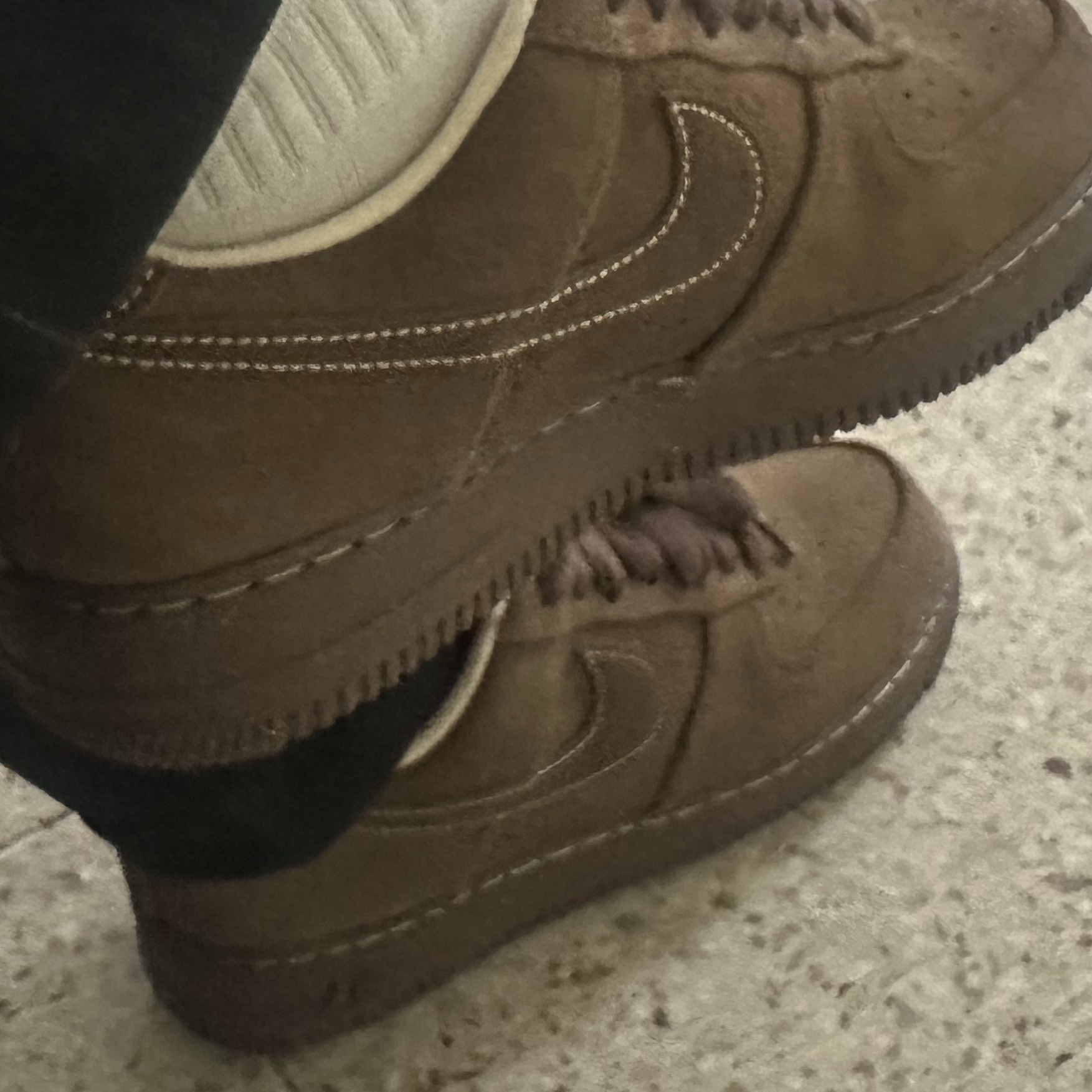(W) Nike Air Force 1 '07 Cacao Wow 착용 스타일 - 1