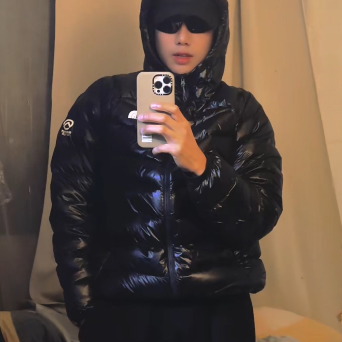 The North Face Summit Mattehorn RDS Down Jacket Black 착용 스타일 - 2