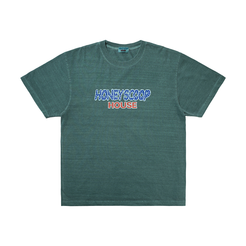 허니스쿱하우스 플래그 로고 오버다이드 티 그린(Honey Scoop House Flag Logo Overdyed Tee Green)
