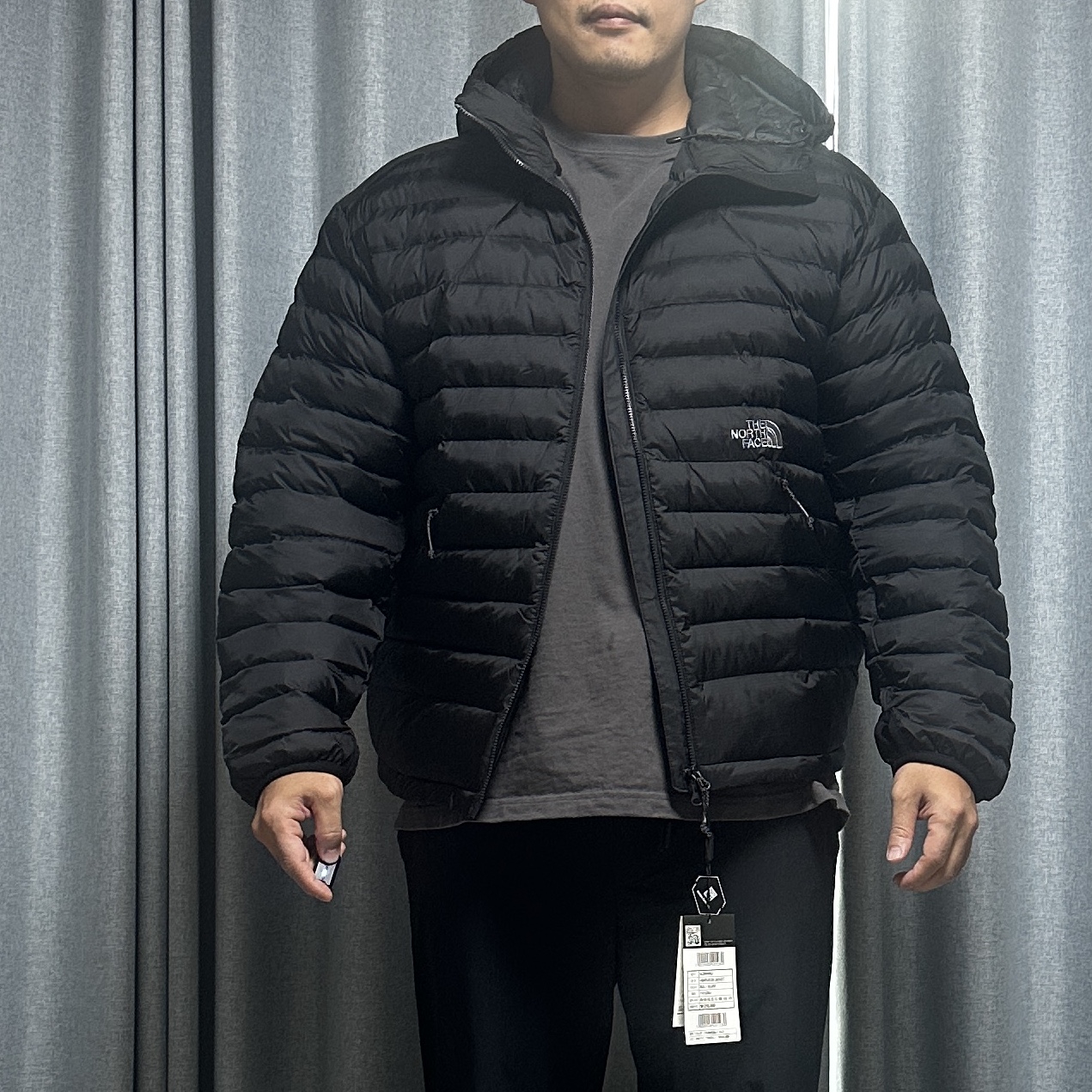 The North Face Ventus On Jacket Black 착용 스타일 - 3