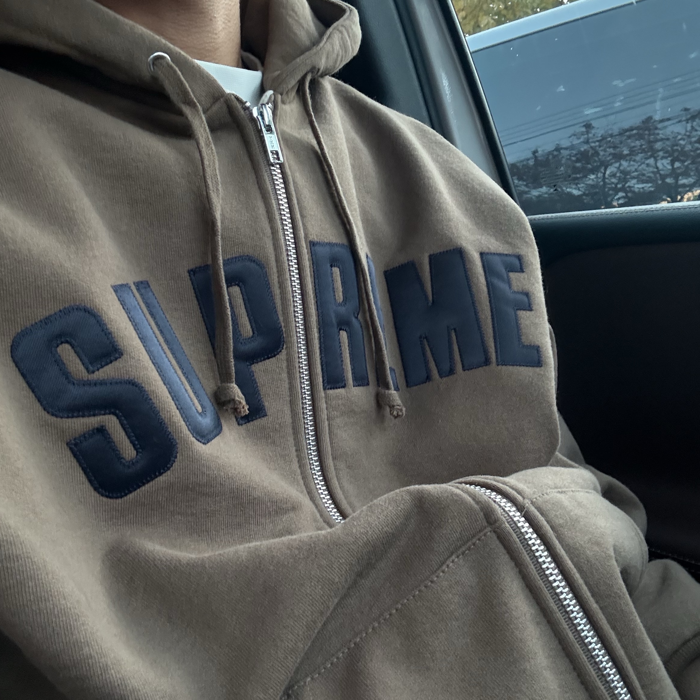 Supreme Arc Thermal Lined Zip Up Hooded Sweatshirt Dusty Brown - 25FW 착용 스타일