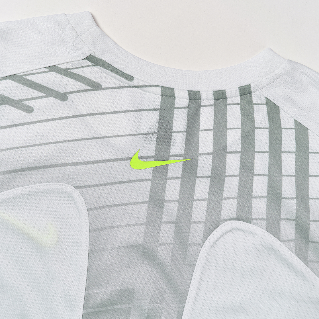 팔라스 x 나이키 토탈 P90 베스트 화이트 - 25FW(Palace x Nike Total P90 Vest White - 25FW) - 4