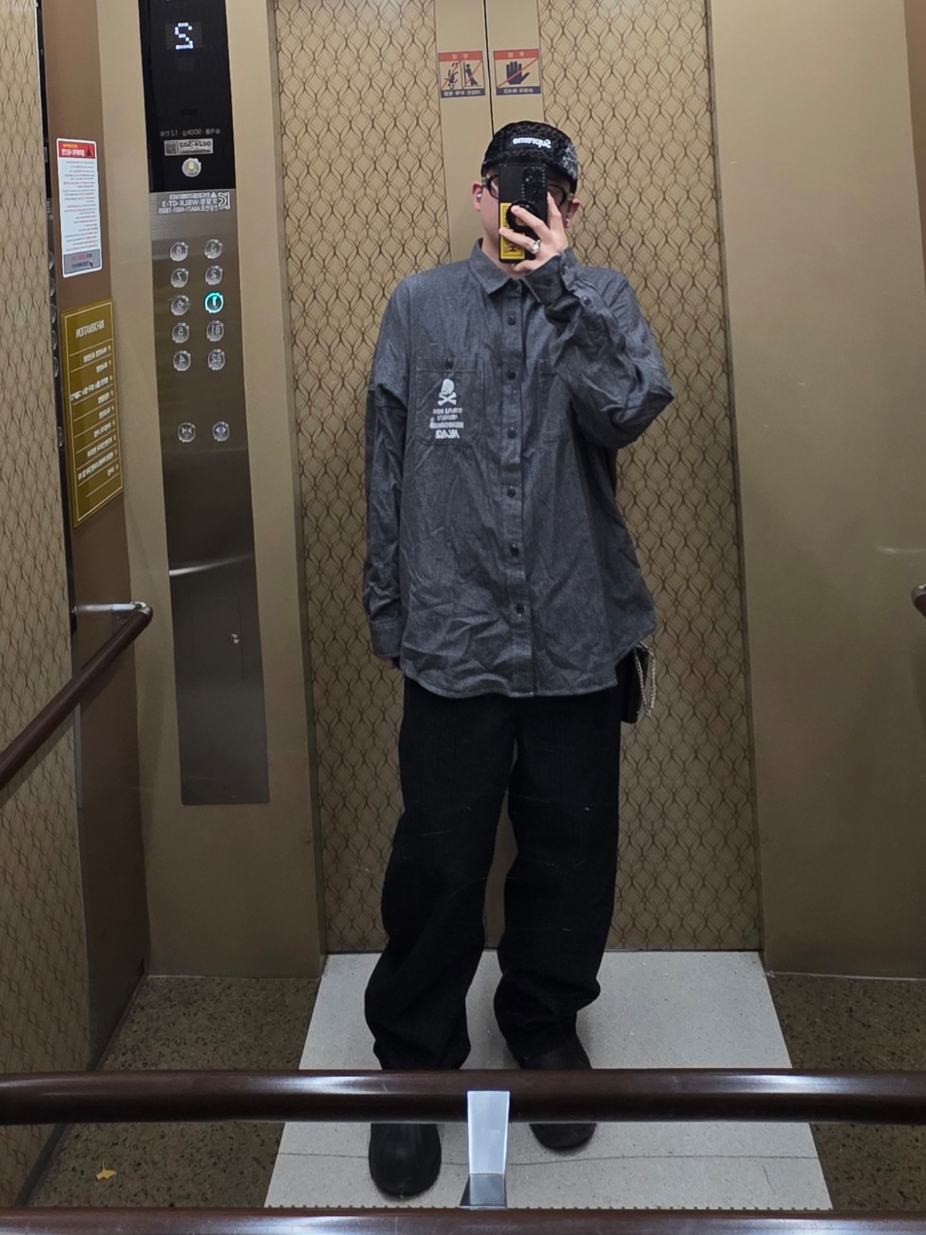 Supreme Leopard Velvet Camp Cap Black - 24SS, Gentle Monster x Maison Margiela MM212 Black Clear 착용 스타일