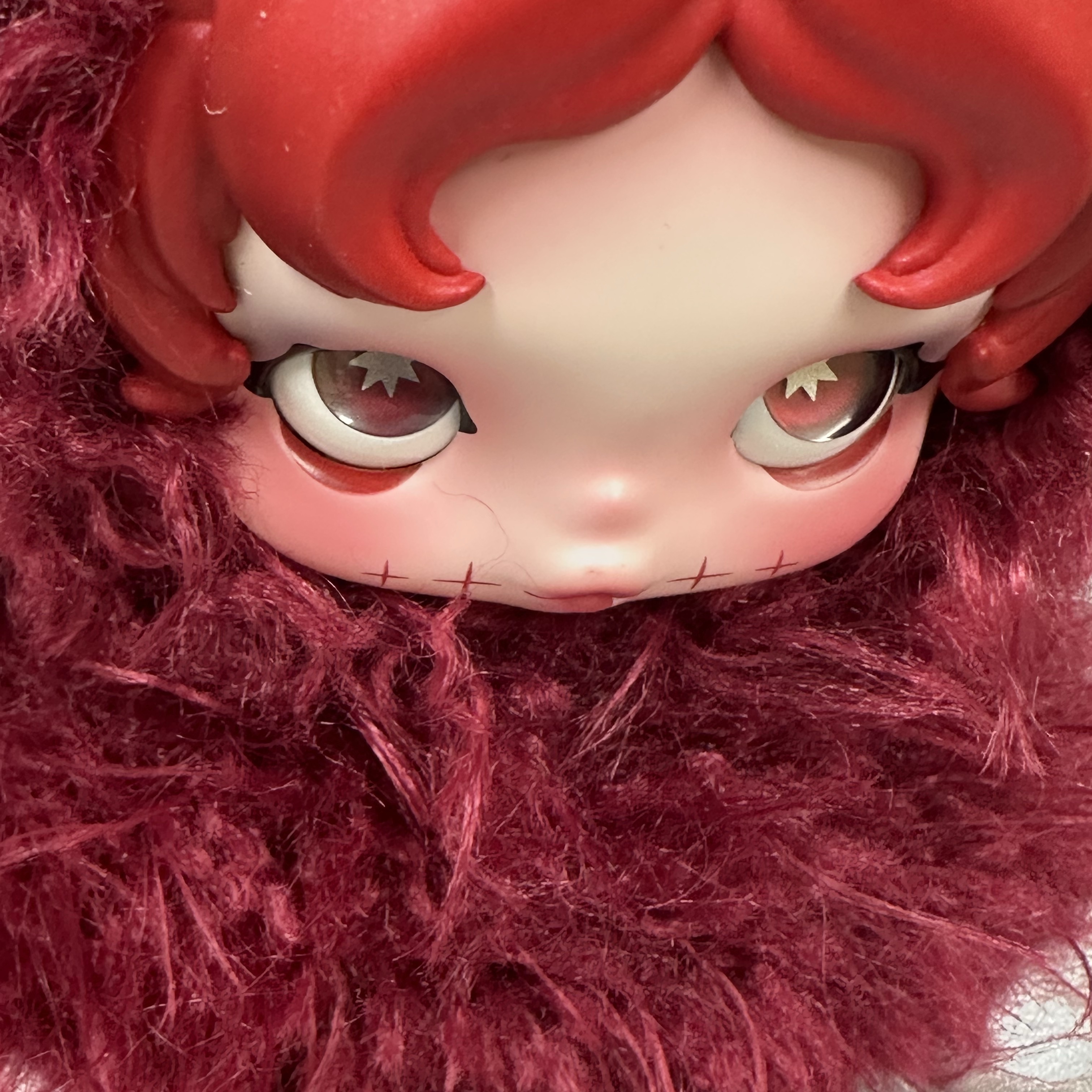 Pop Mart Skullpanda You Found Me ! Series Plush Doll Pendant Chomp (Opened Case) 착용 스타일