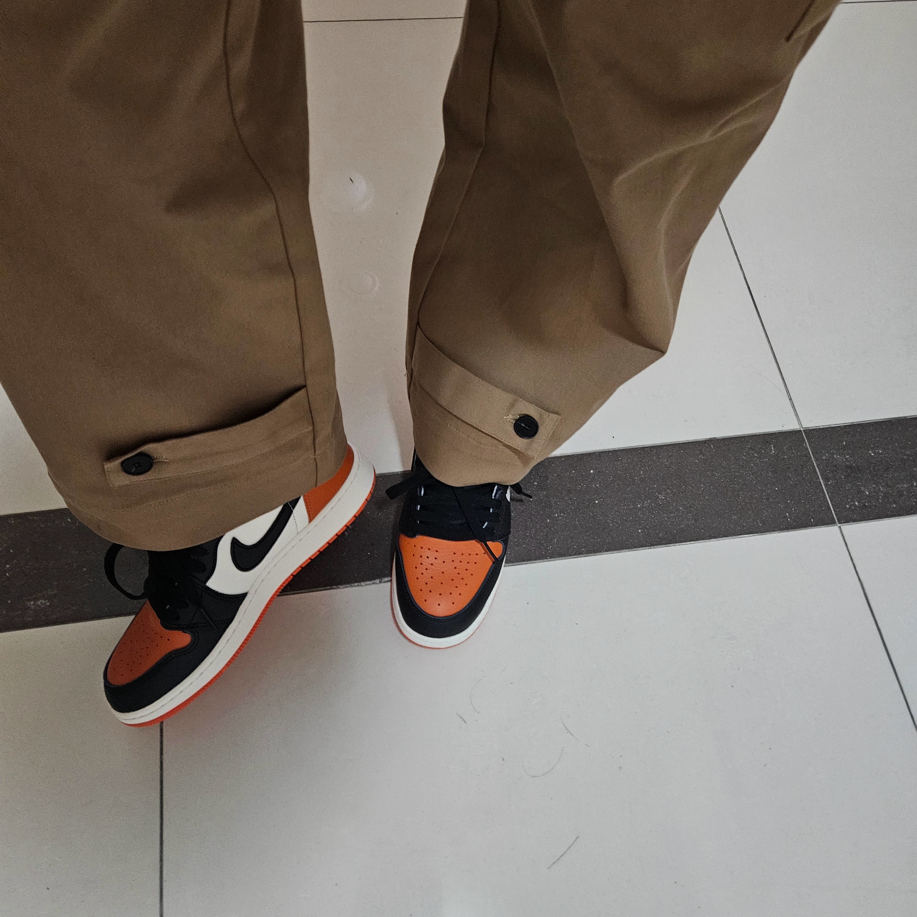 Jordan 1 Retro High OG Shattered Backboard 착용 스타일 - 1