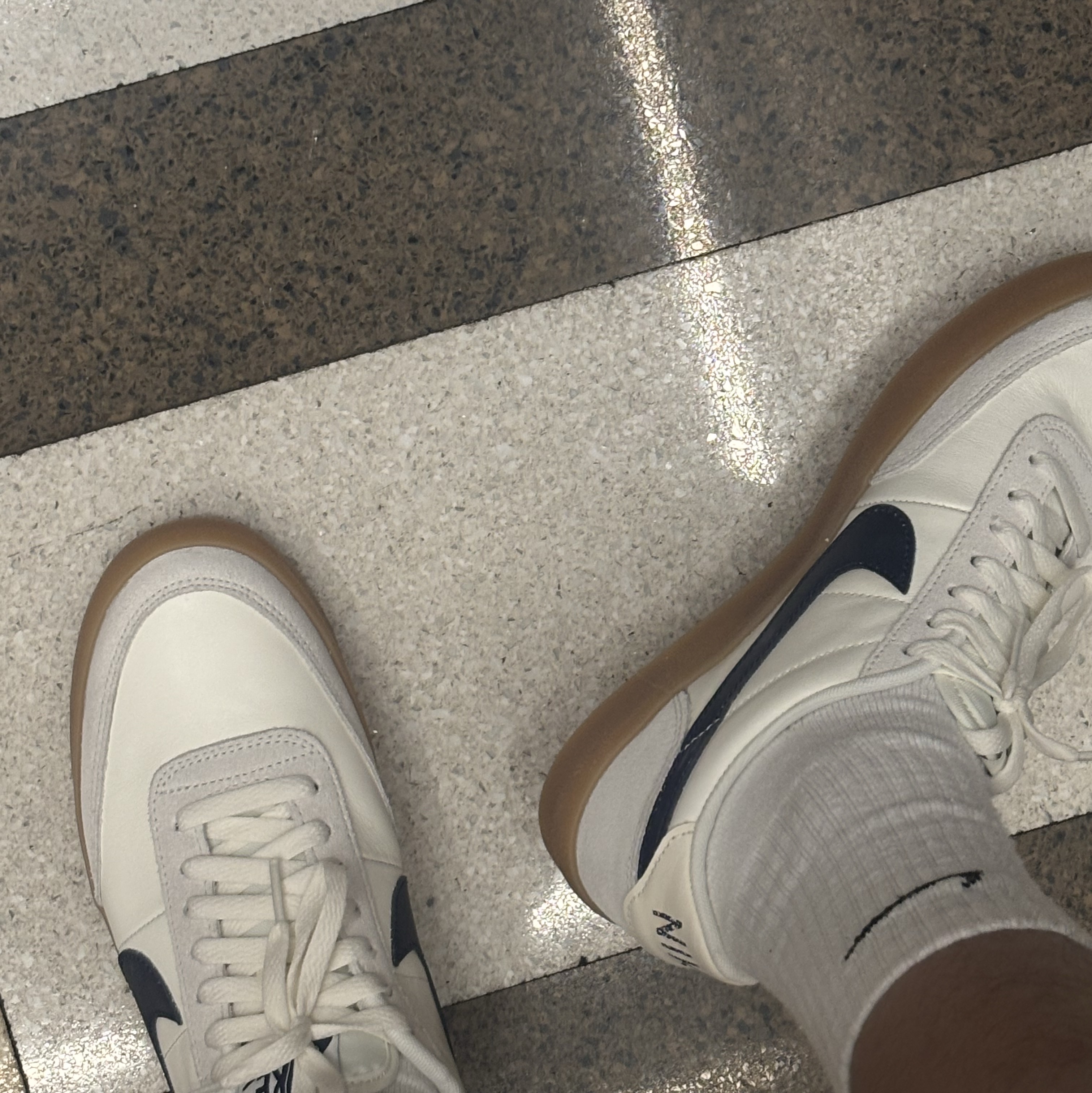 Nike x J.Crew Killshot 2 Sail Midnight Navy 착용 스타일