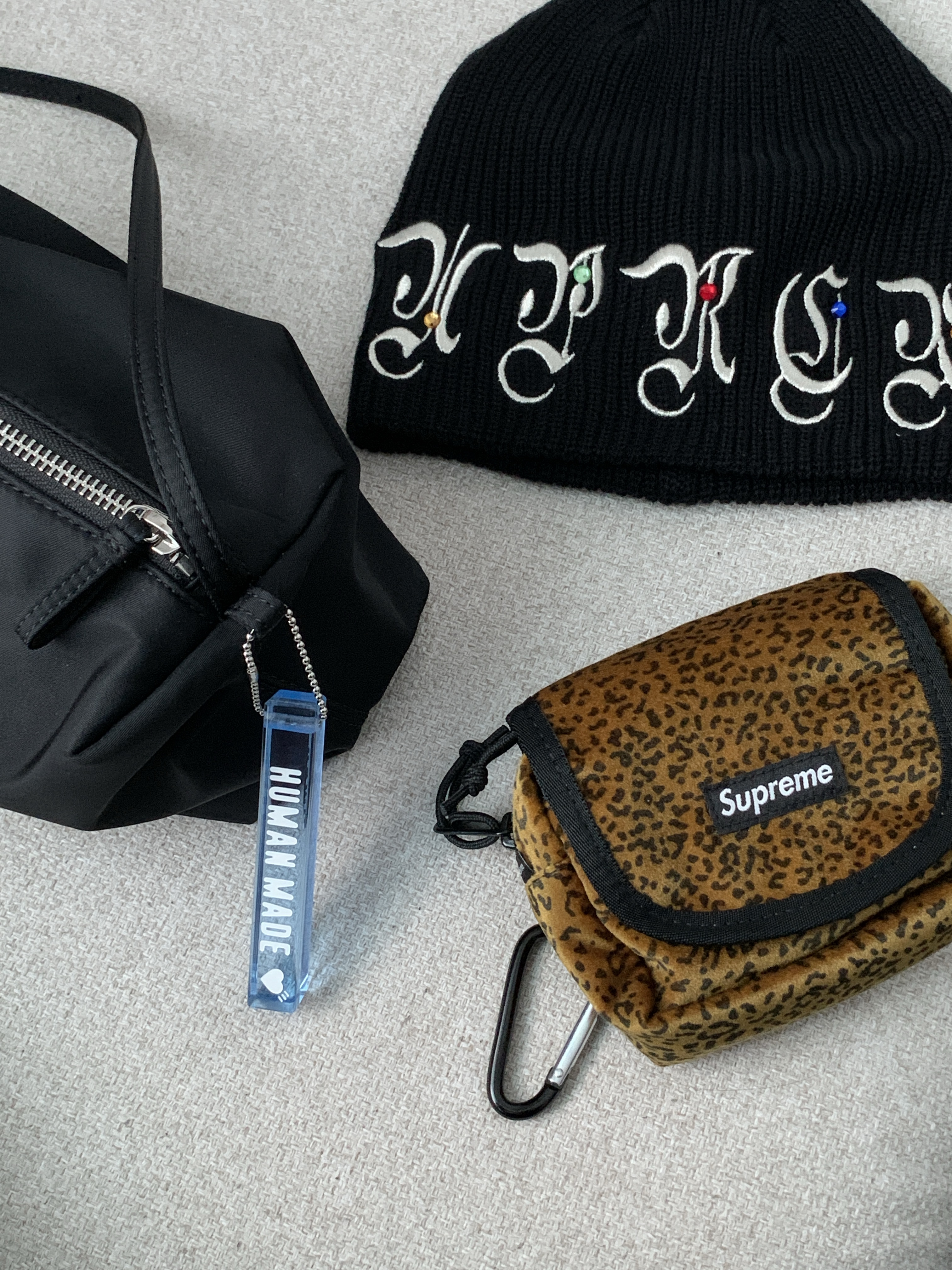 Human Made Acrylic Keychain Blue, Supreme AOI Gems Beanie Black - 25FW 착용 스타일