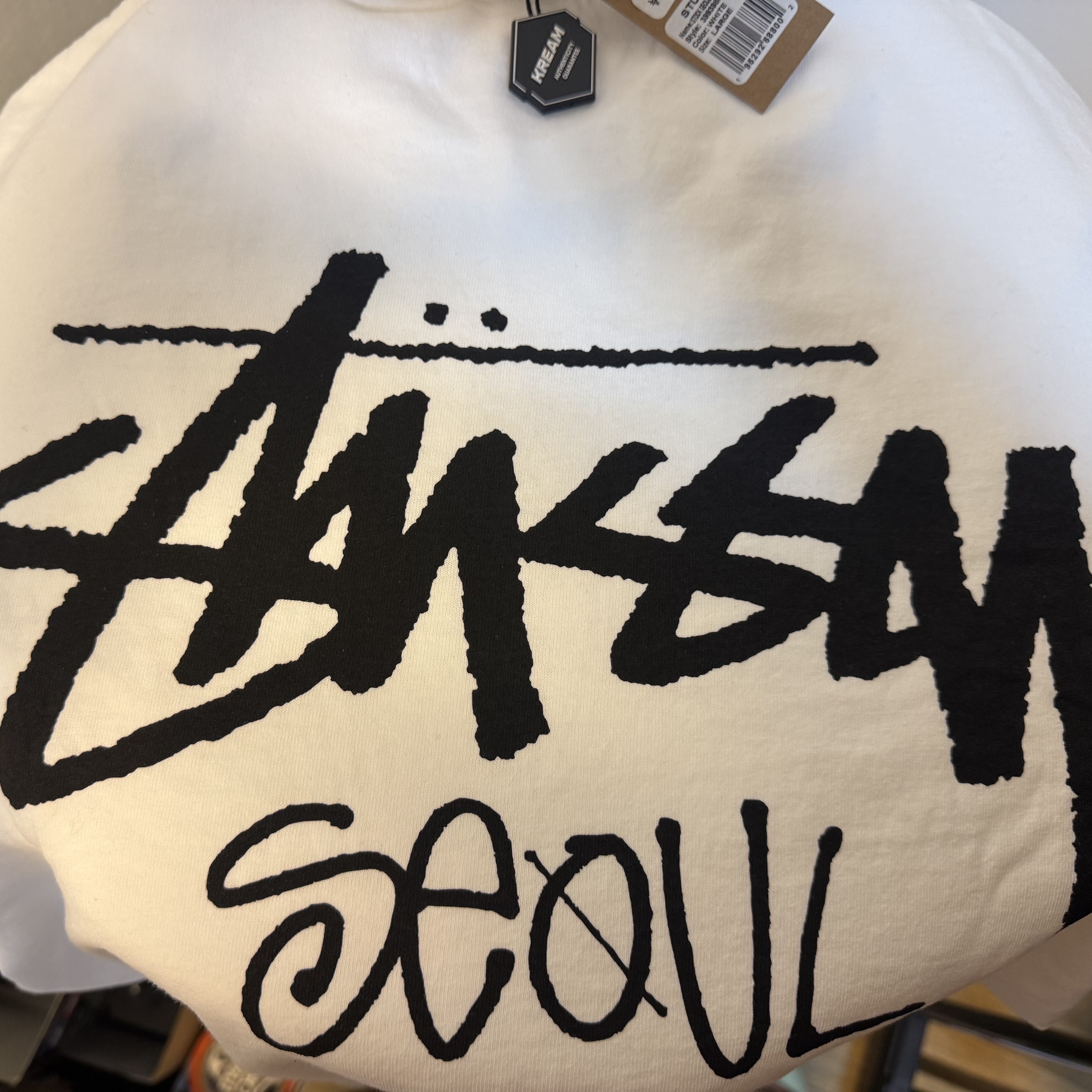 Stussy Stock Seoul LS T-Shirt White 착용 스타일