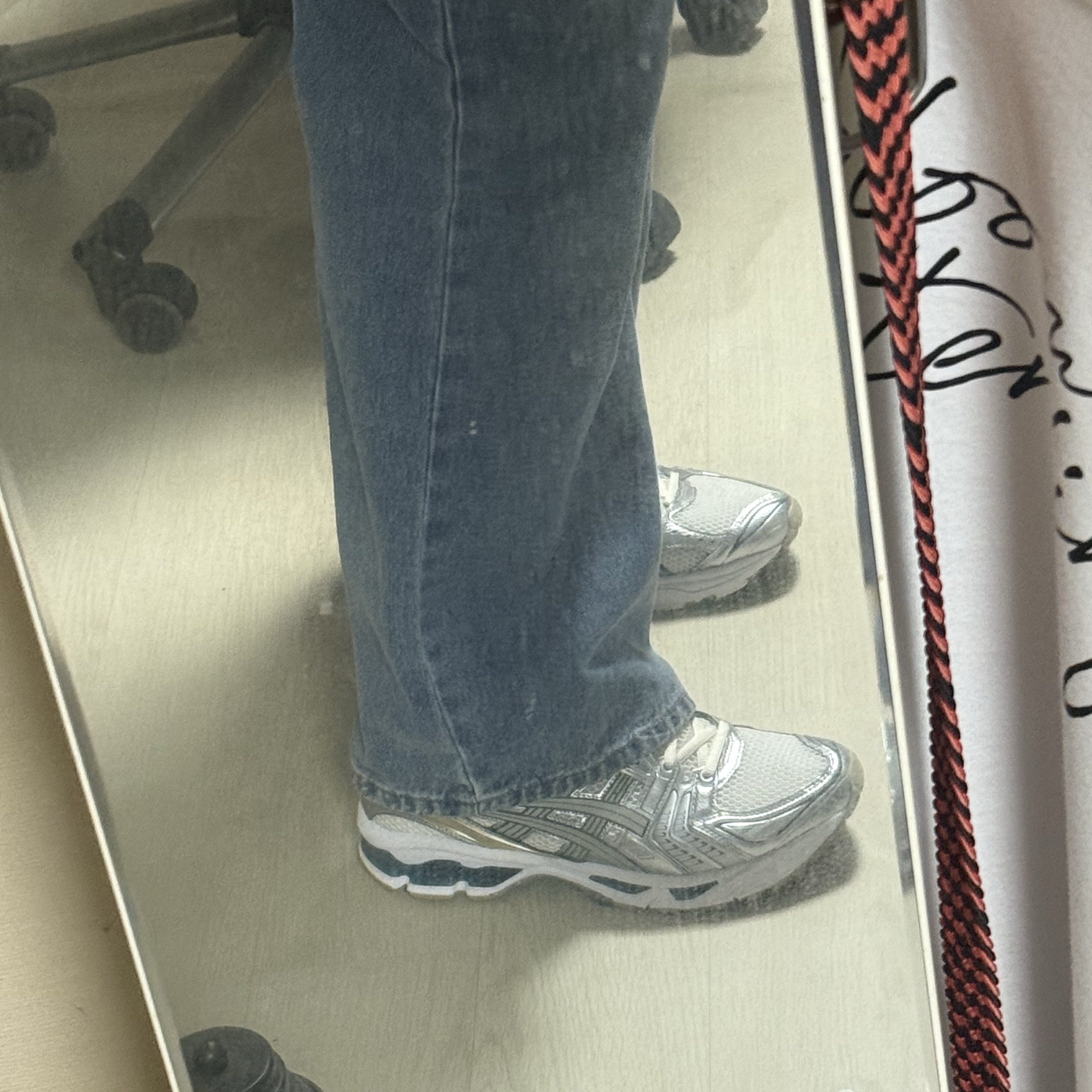 Asics Gel-Kayano 14 Cream Pure Silver 착용 스타일