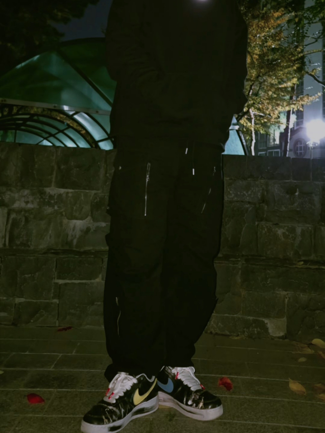 C.P. Company Cotton Goggle Beanie Black - 25SS, Nike x Peaceminusone Air Force 1 Low Para-Noise 3.0 Black and Multicolor 착용 스타일 - 2