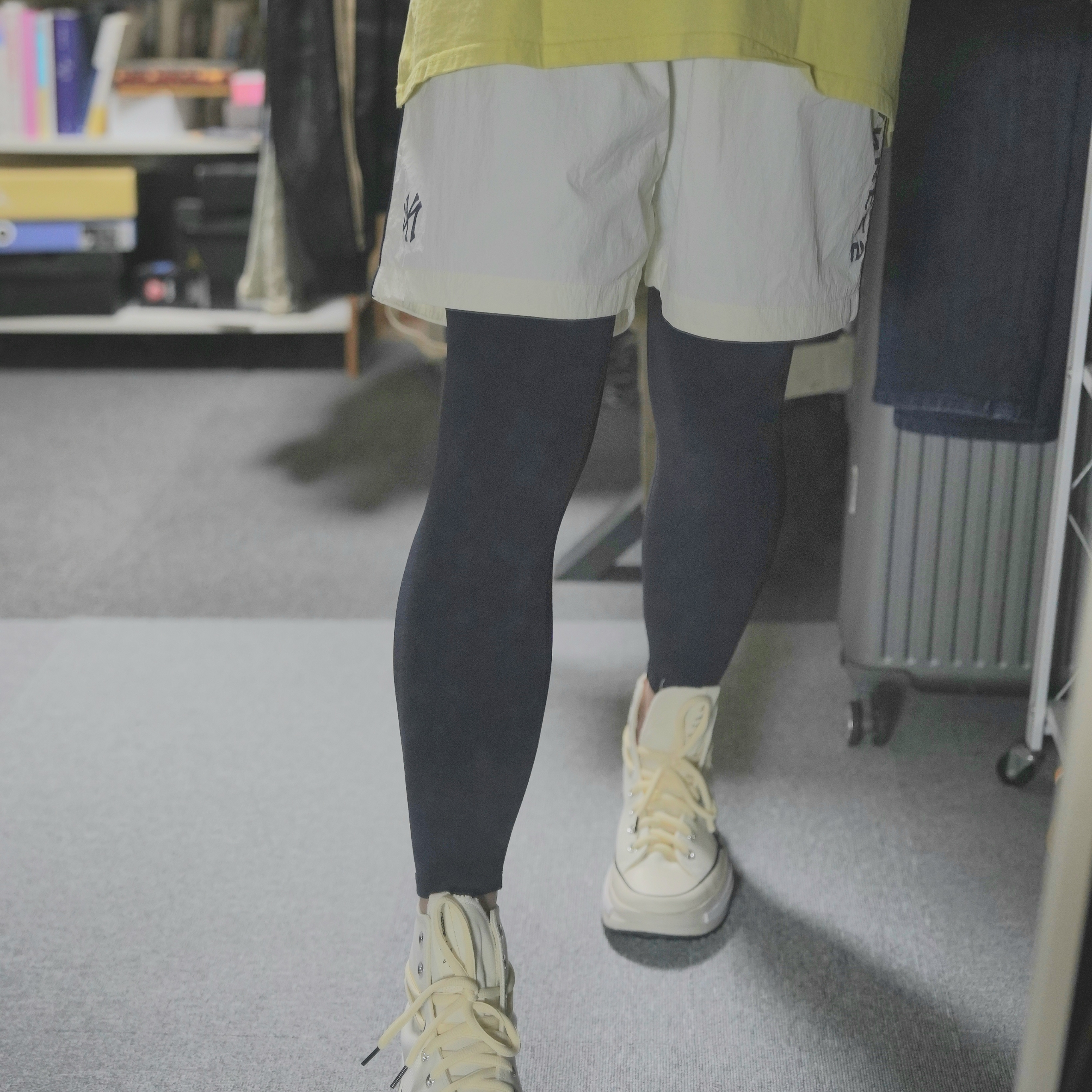 Nike x Off-White Air Force 1 Mid SP Leather Pine Green, Palace Reaper Hood Camel - 23FW 착용 스타일 - 5