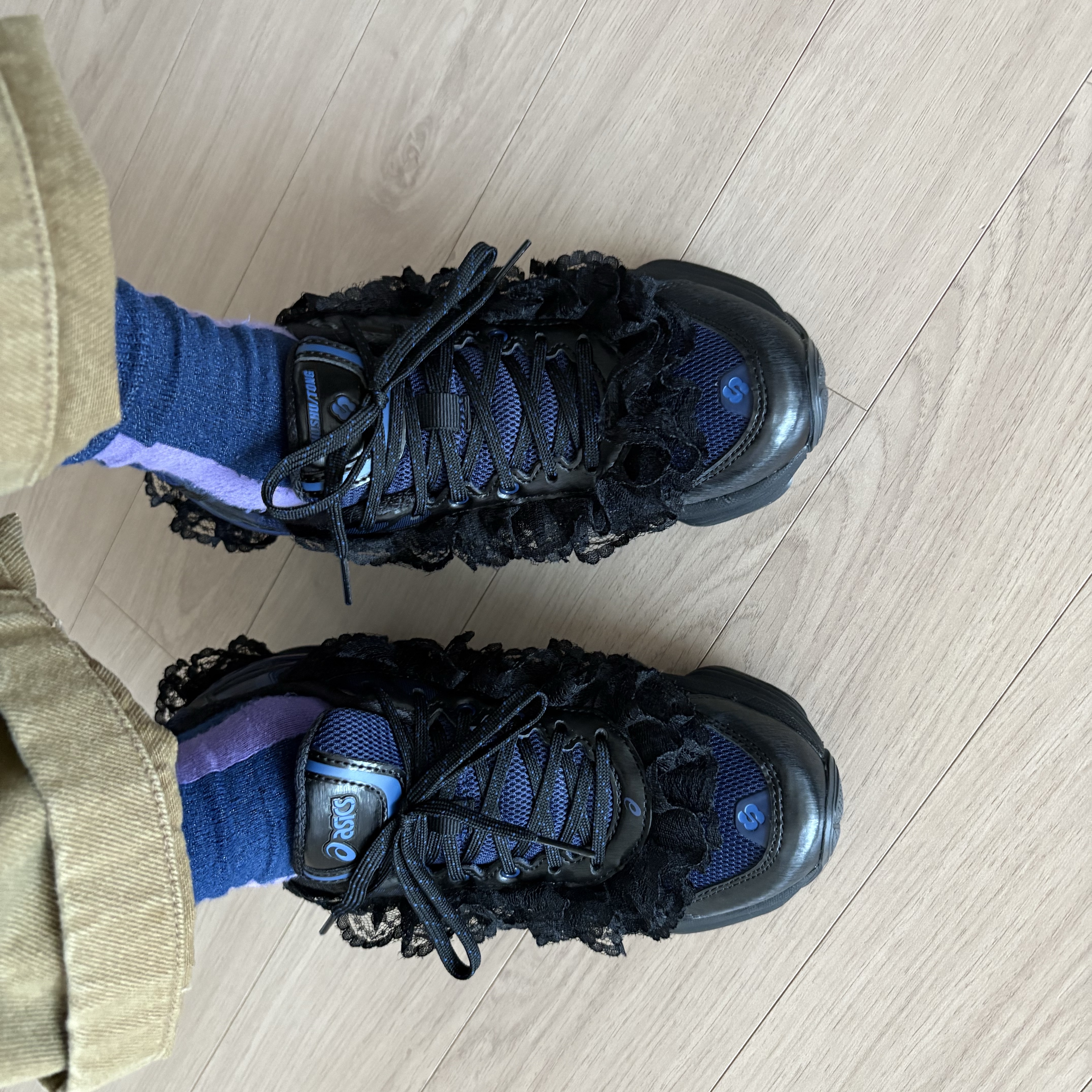 Asics x Shushu Tong Gel-Kinetic Fluent Blue Expanse Monaco Blue 착용 스타일