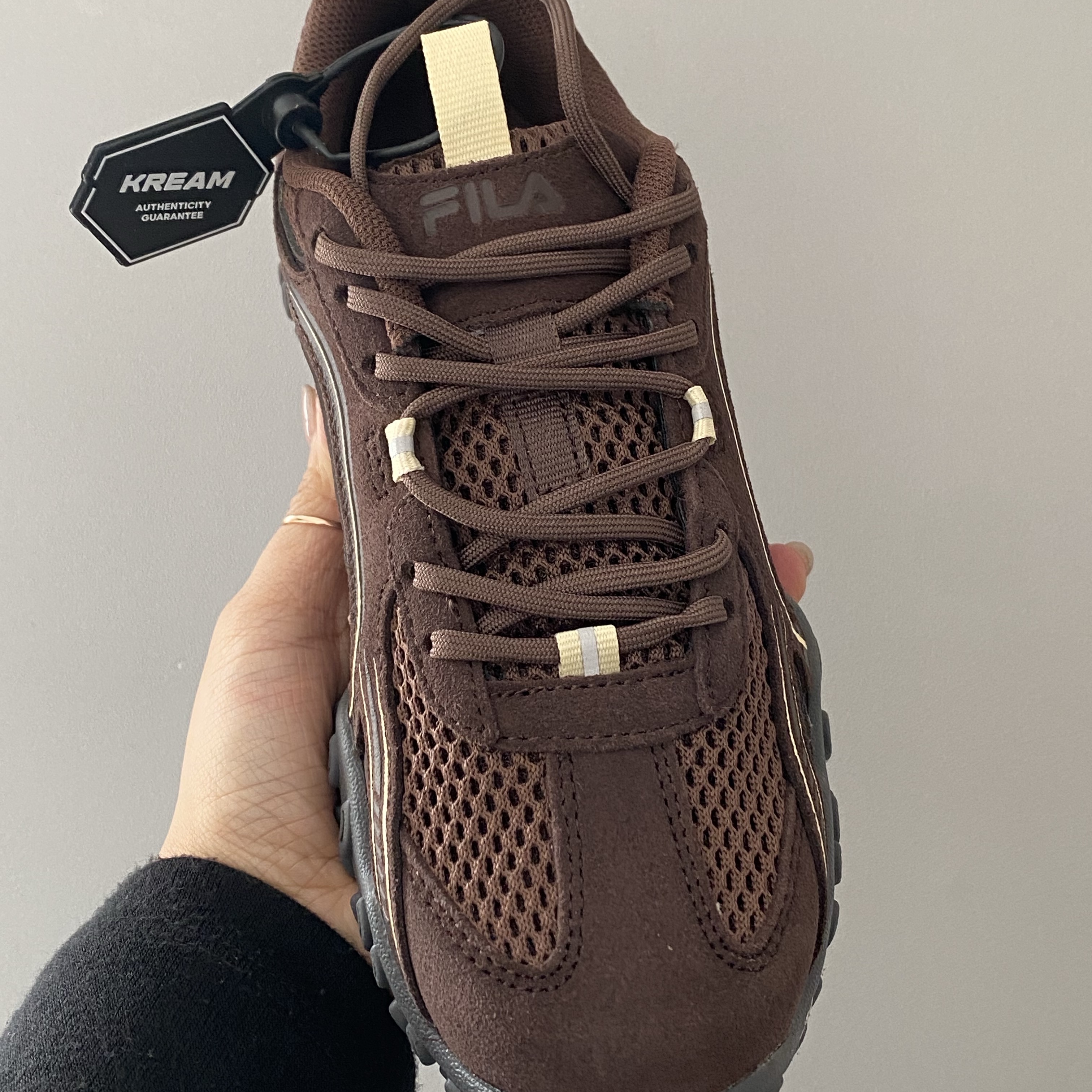 Fila Echappe Choco 착용 스타일