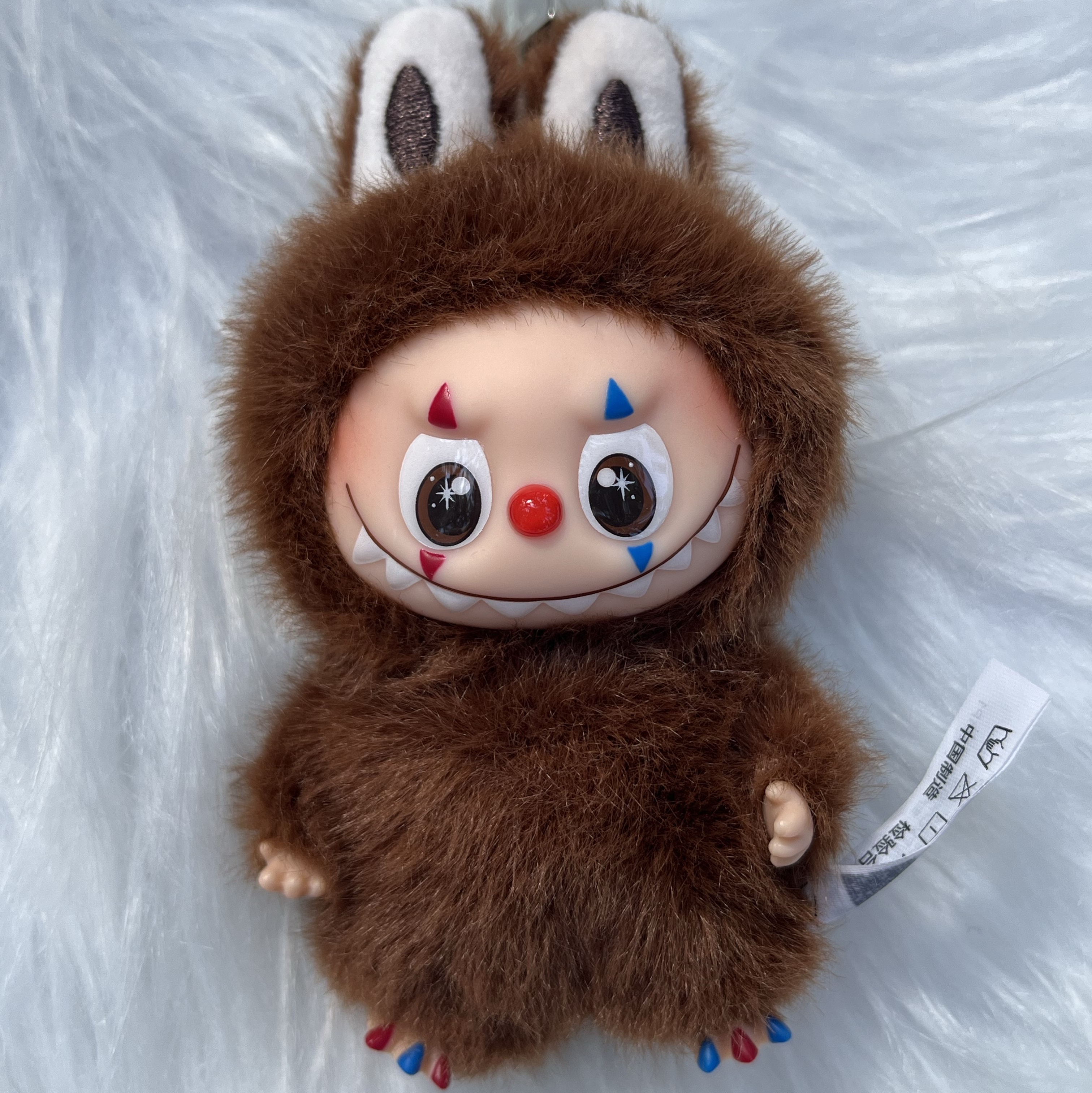 Pop Mart Labubu The Monsters Pin For Love Series Vinyl Plush Pendant (A-M) L (Opened Case) 착용 스타일