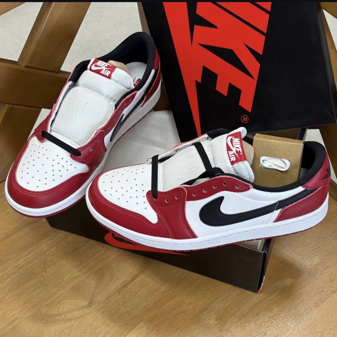 Jordan 1 Retro Low OG Chicago 착용 스타일 - 2