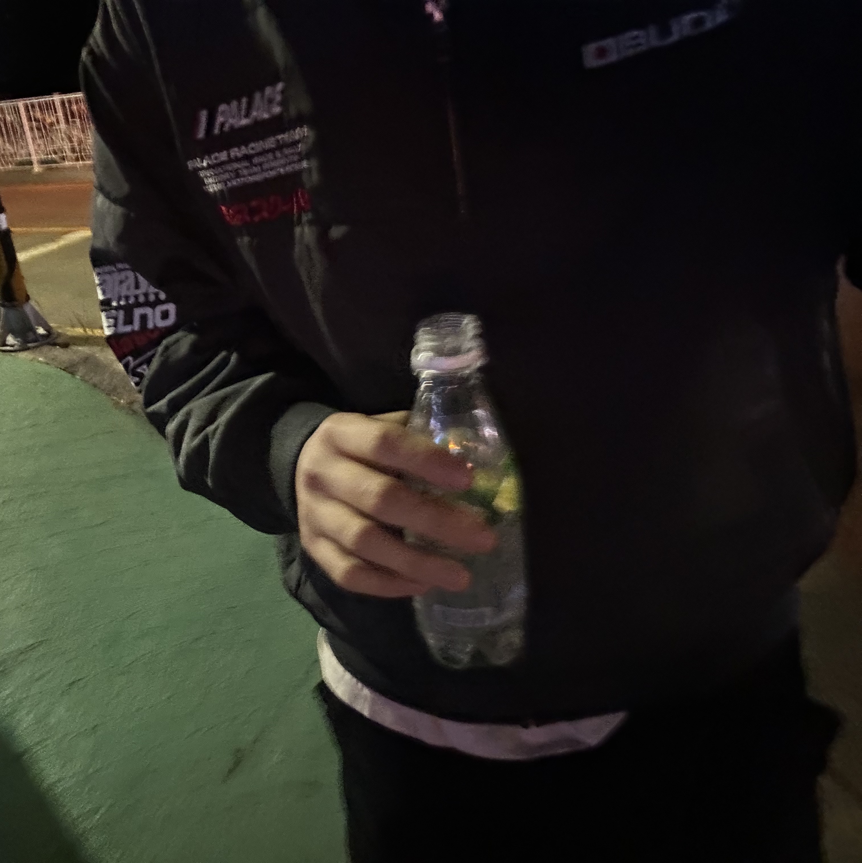 Palace Technical Staff Jacket Black - 25SS 착용 스타일