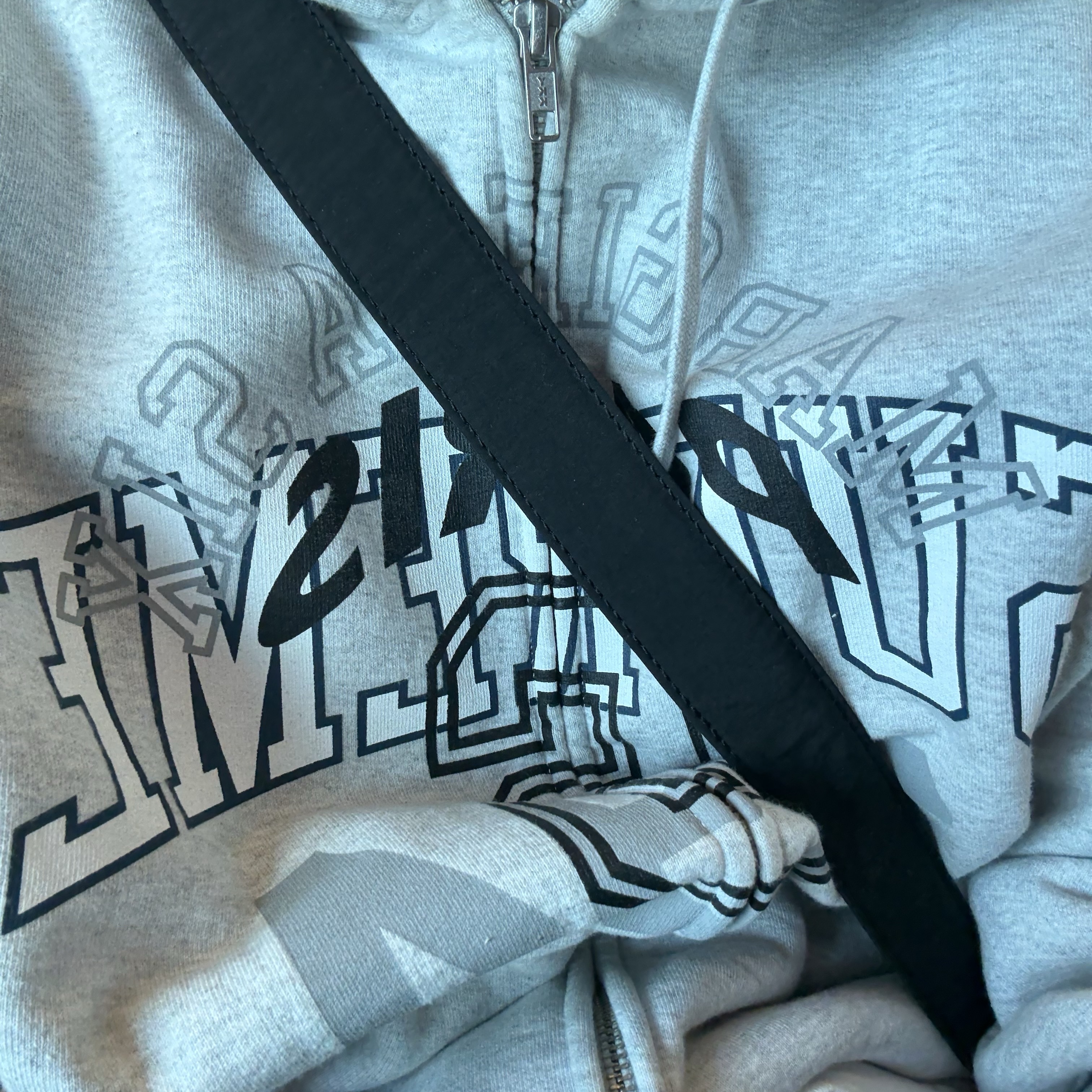 Supreme x MM6 Maison Margiela Zip Up Hooded Sweatshirt Ash Grey - 24SS 착용 스타일