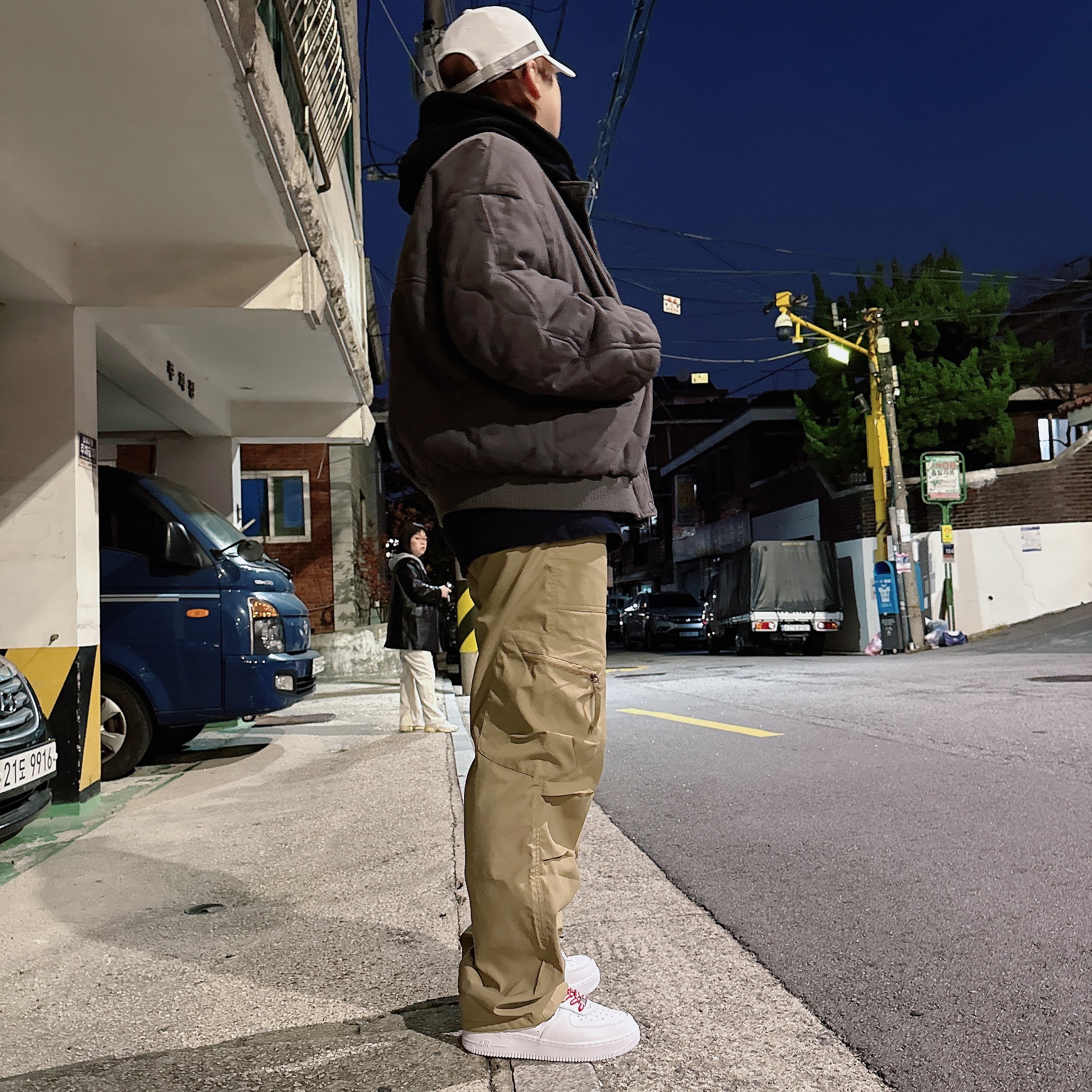 Nike x Supreme Air Force 1 Low White 착용 스타일 - 2