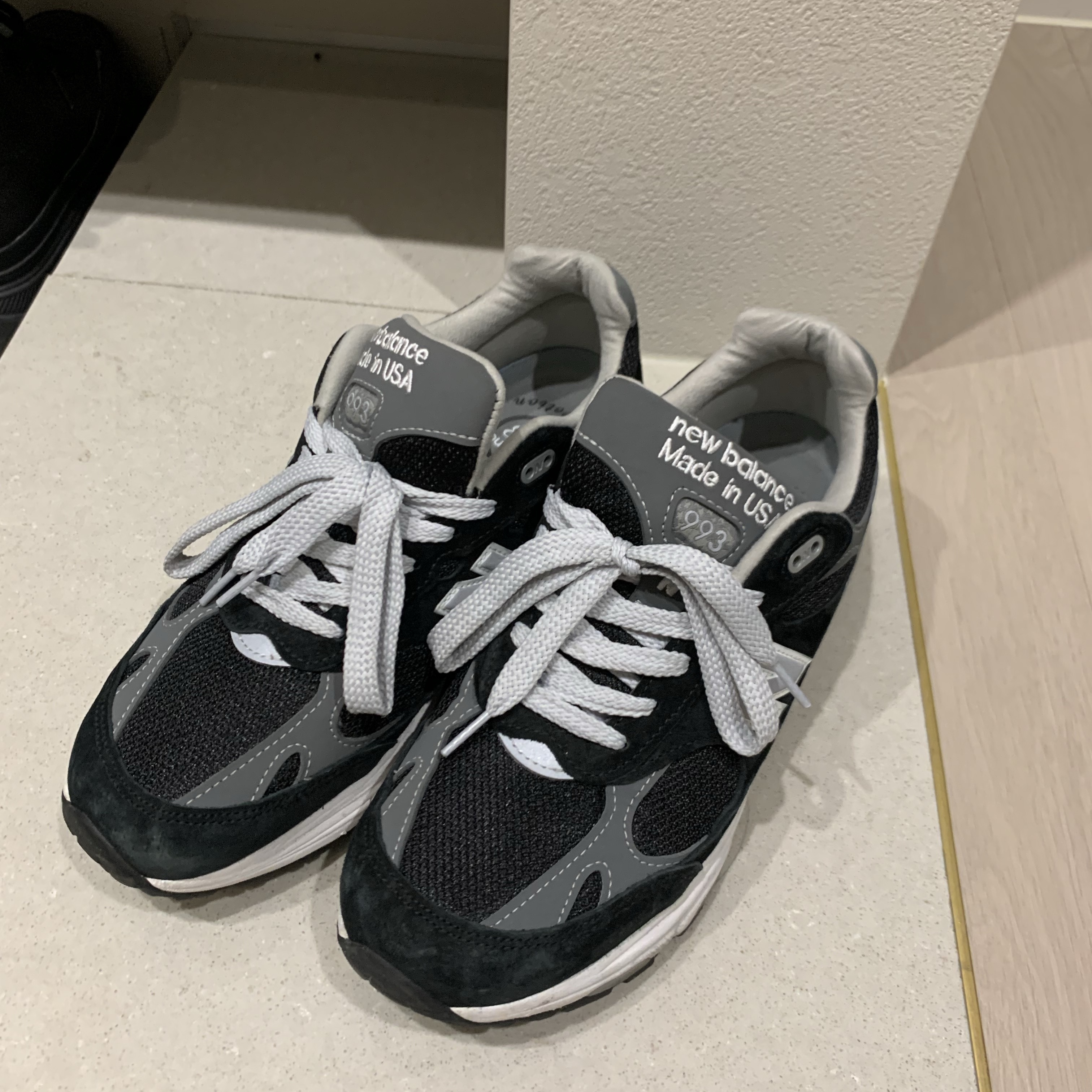 New Balance 993 Made in USA Black - D Standard 착용 스타일