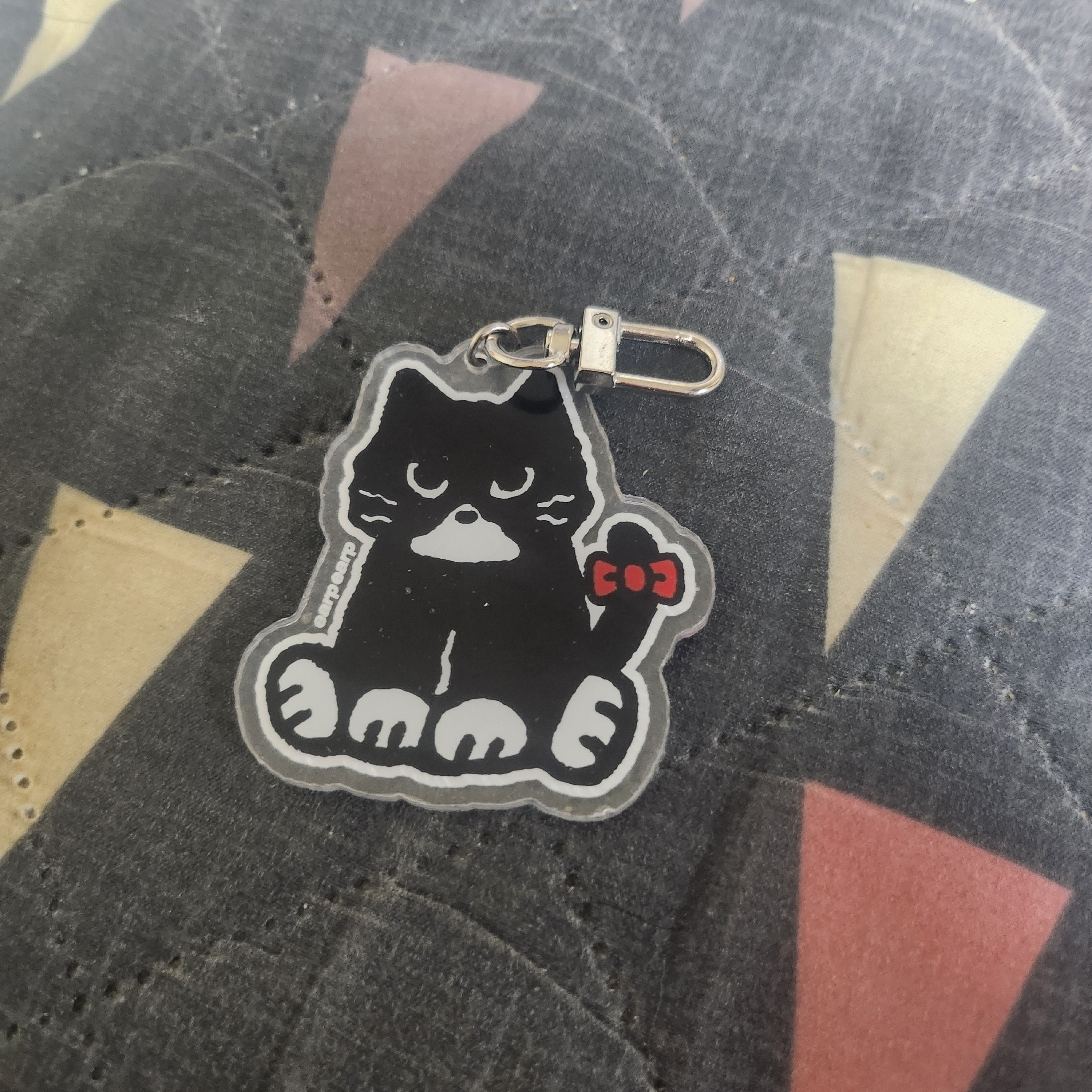 earpearp Mero Big Keyring Black 착용 스타일