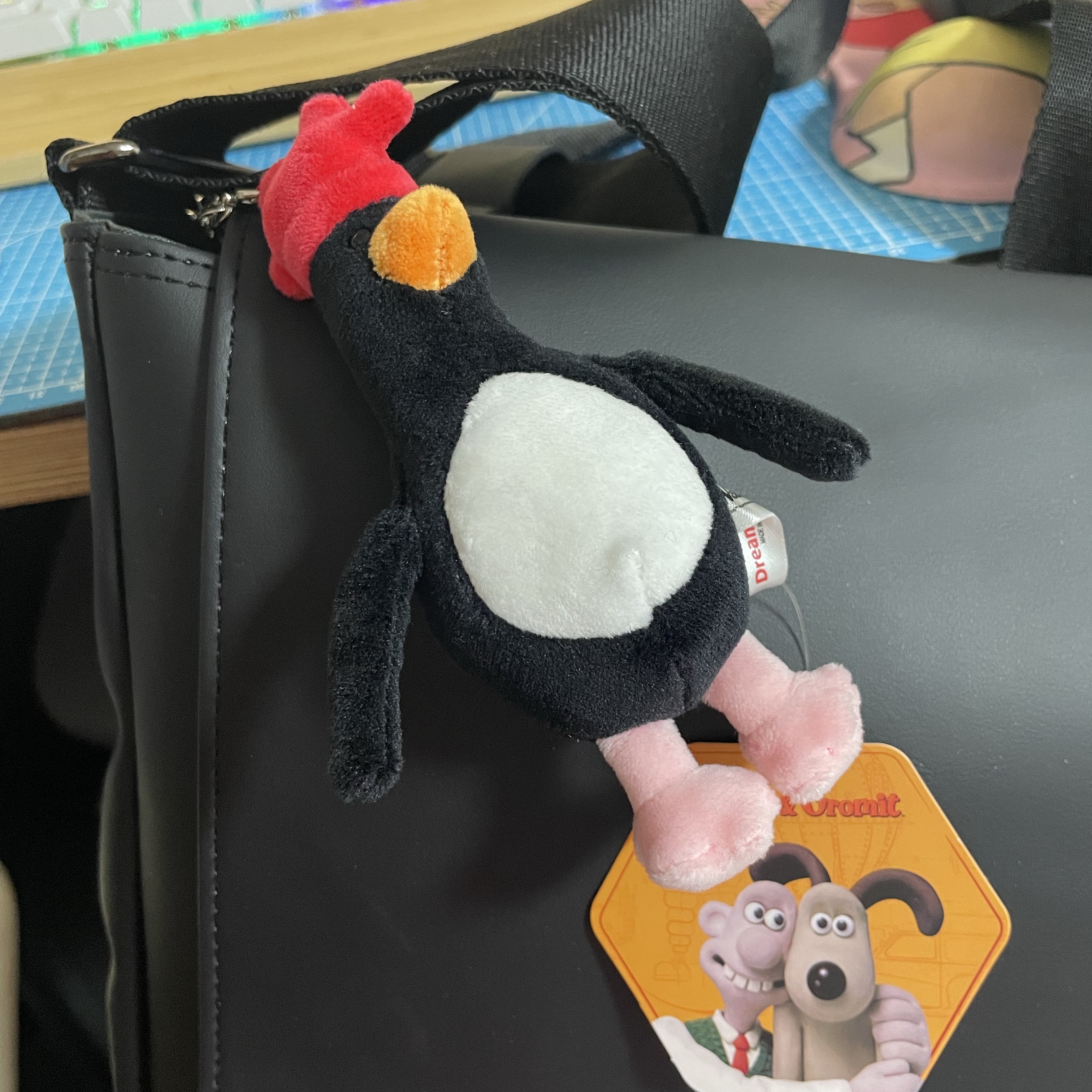 Dream C&C Feathers Mcgraw Keyring 10cm 착용 스타일