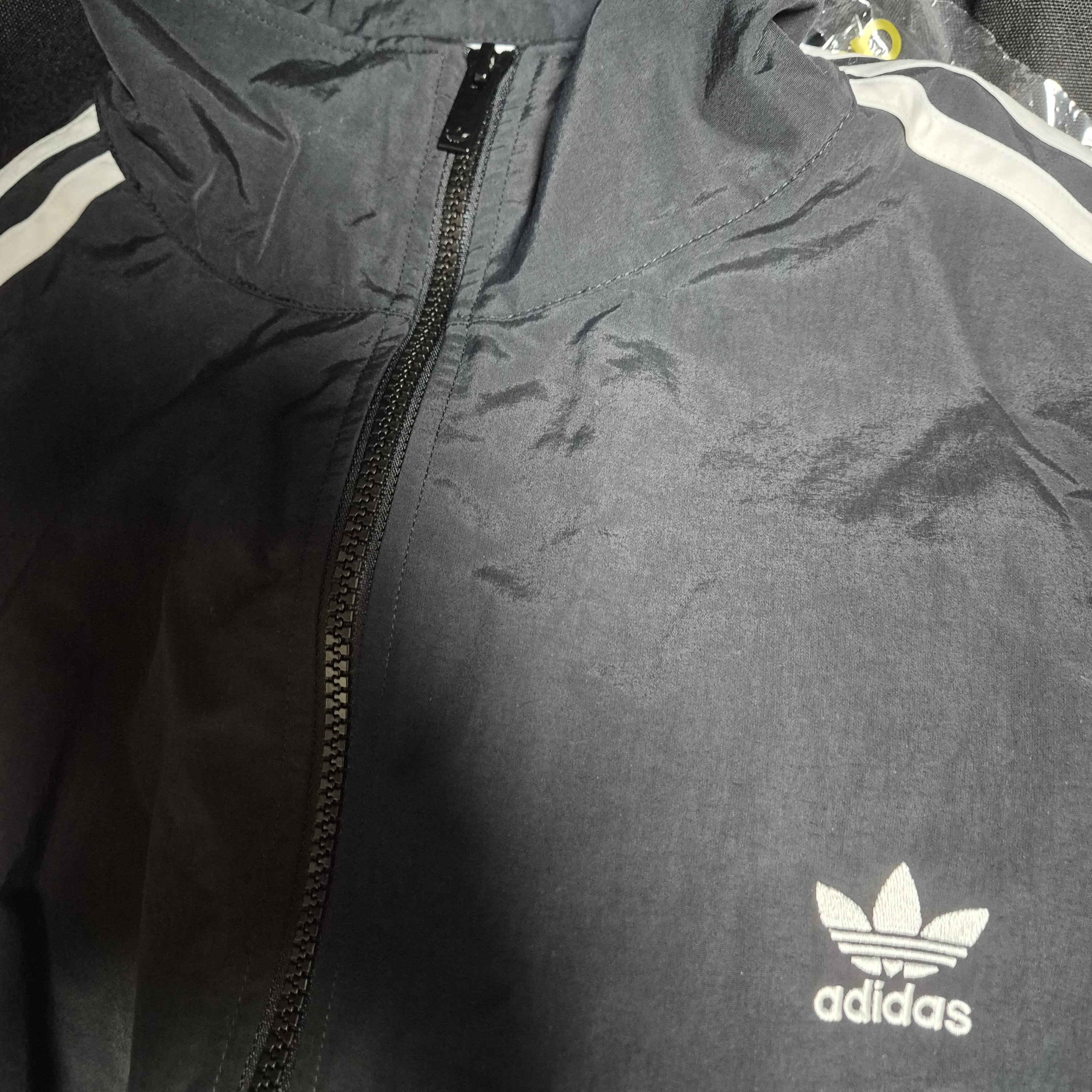 Adidas Adicolor Woven Firebird Track Top Black  - KR Sizing 착용 스타일
